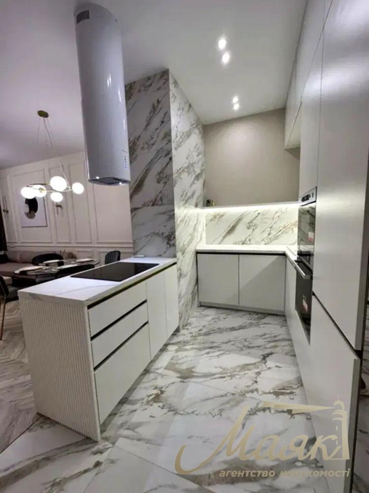 Продаж квартири 70 кв.м. ЖК Дельмар вул. Михайла Драгомирова 14А