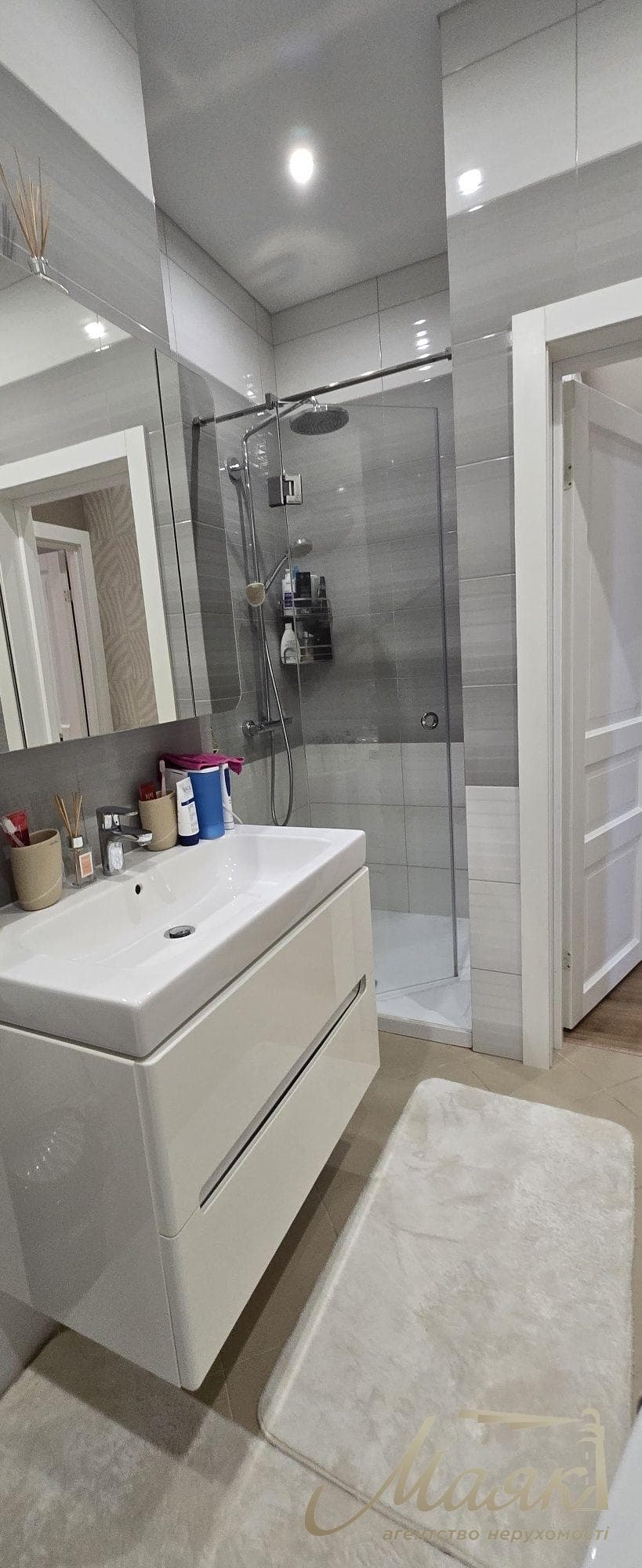 Продаж 2-кімнатної квартири площею 82 м² у ЖК «Новопечерські Липки», Печерськ