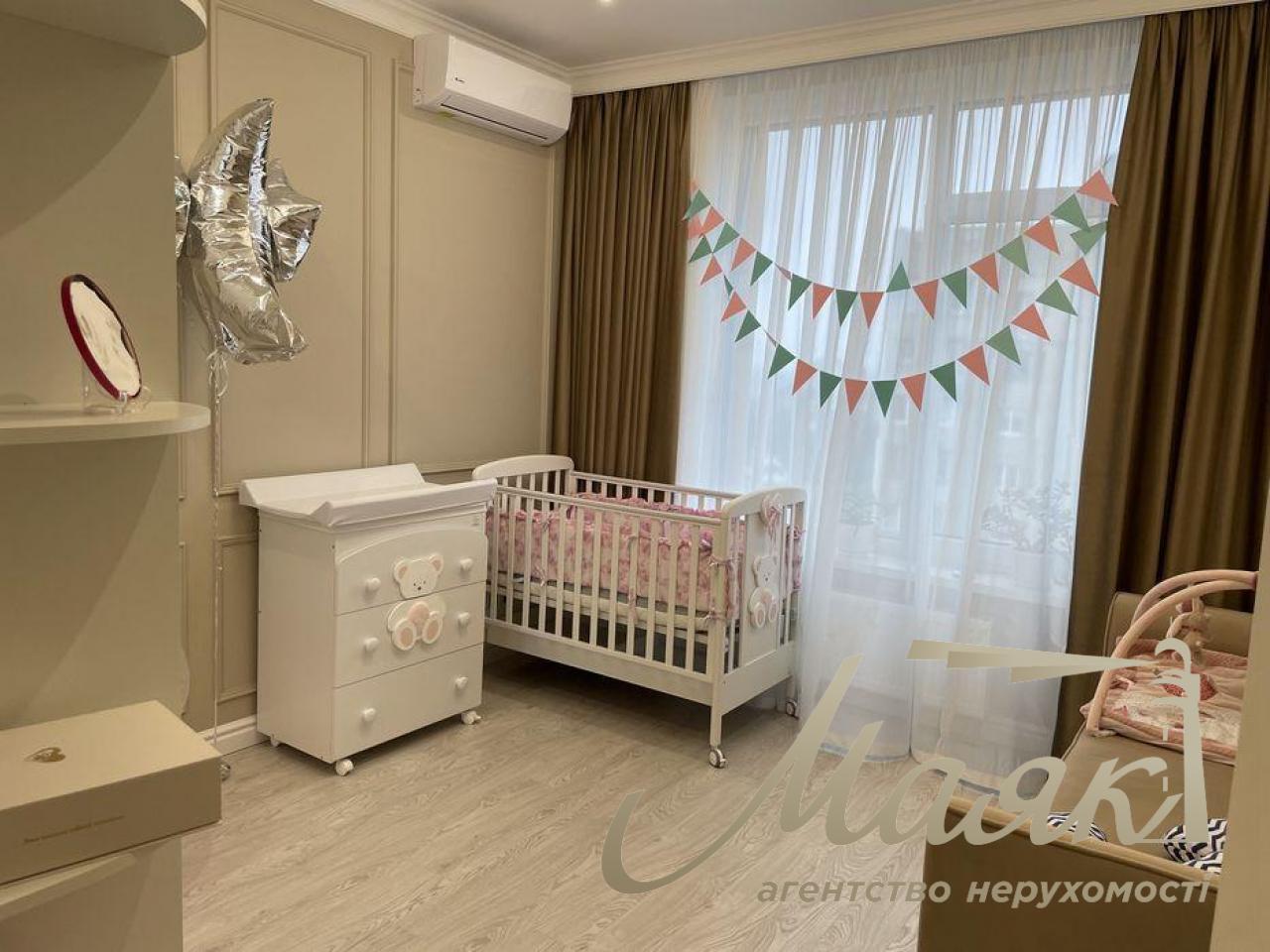 Продаж / Квартира / вул. Січових Стрільців, Центр, м. Київ