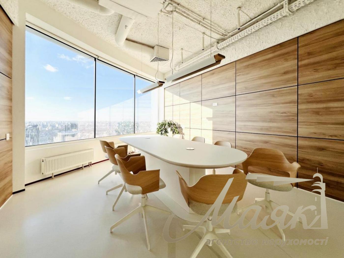 Office for rent 250 sq.m. Carnegie Tower, Pechersk