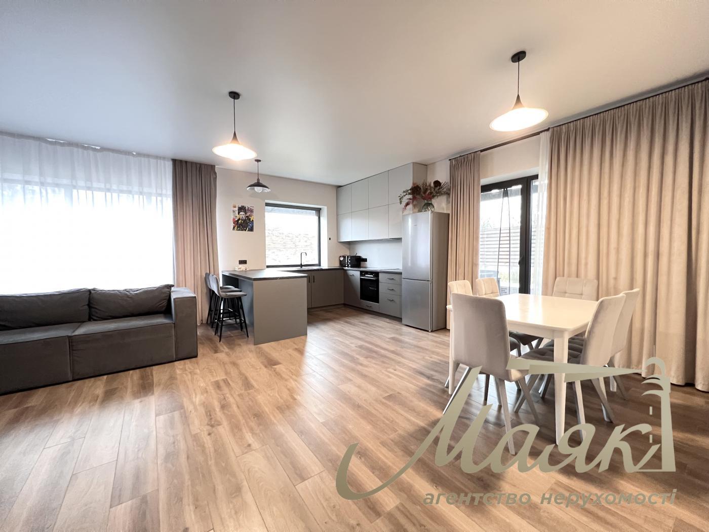 Rent 2-storey house 157m2, Goloseevsky district