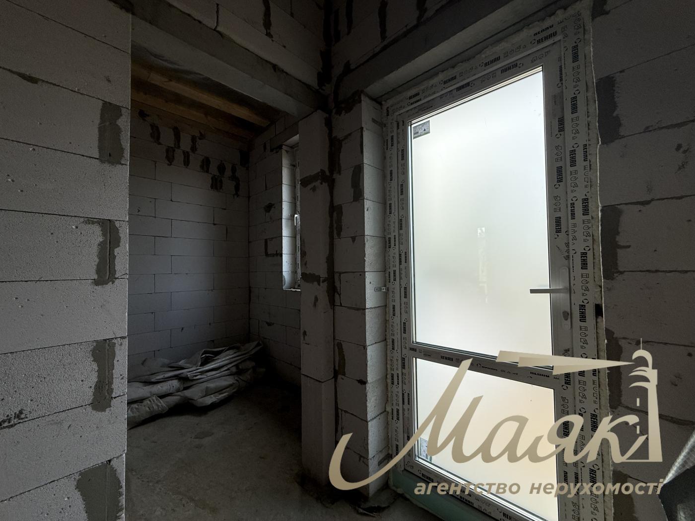 Продаж одноповерхового будинку 106 м² у Голосіївському районі, вул. Бродівська (Чапаївка / Віта-Литовська)