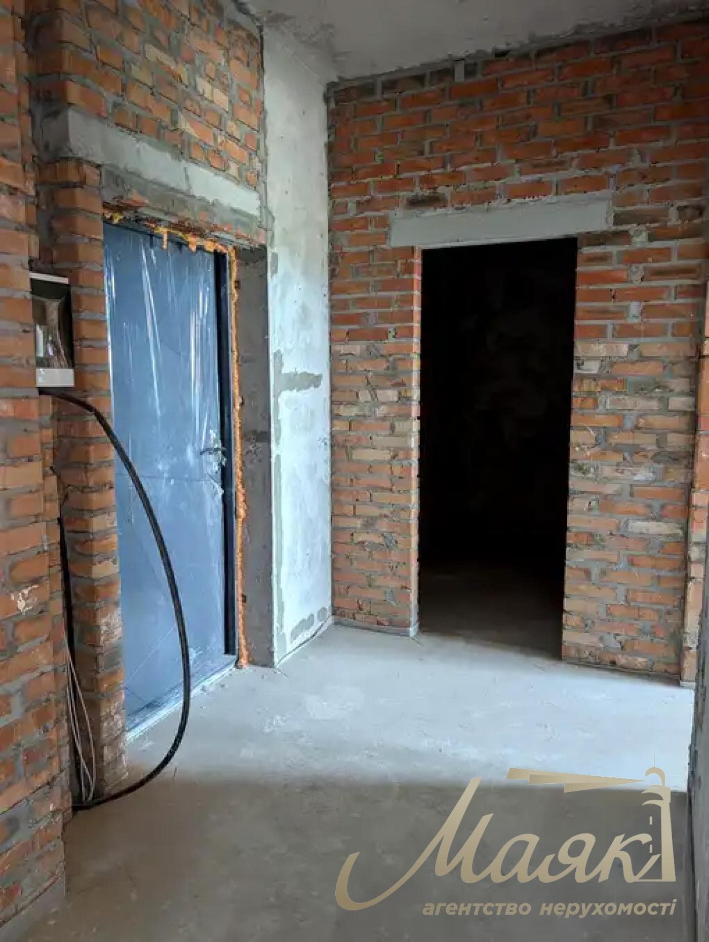Продаж 2-кімнатної квартири площею 68 м² у ЖК «Італійський квартал», Оболонський район