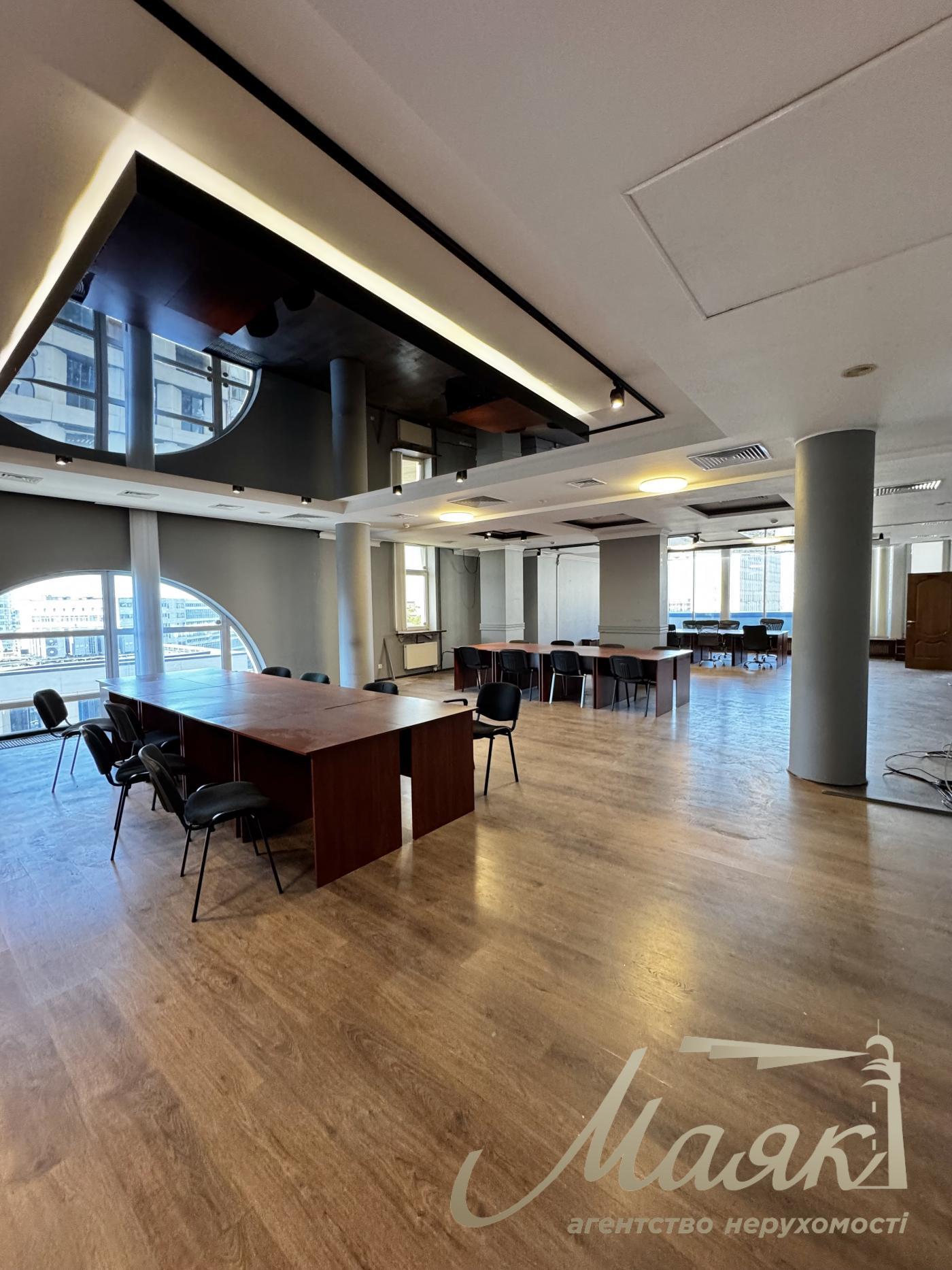 Rent of open-space office 420 sq.m. Business center Sapphire | Pechersk
