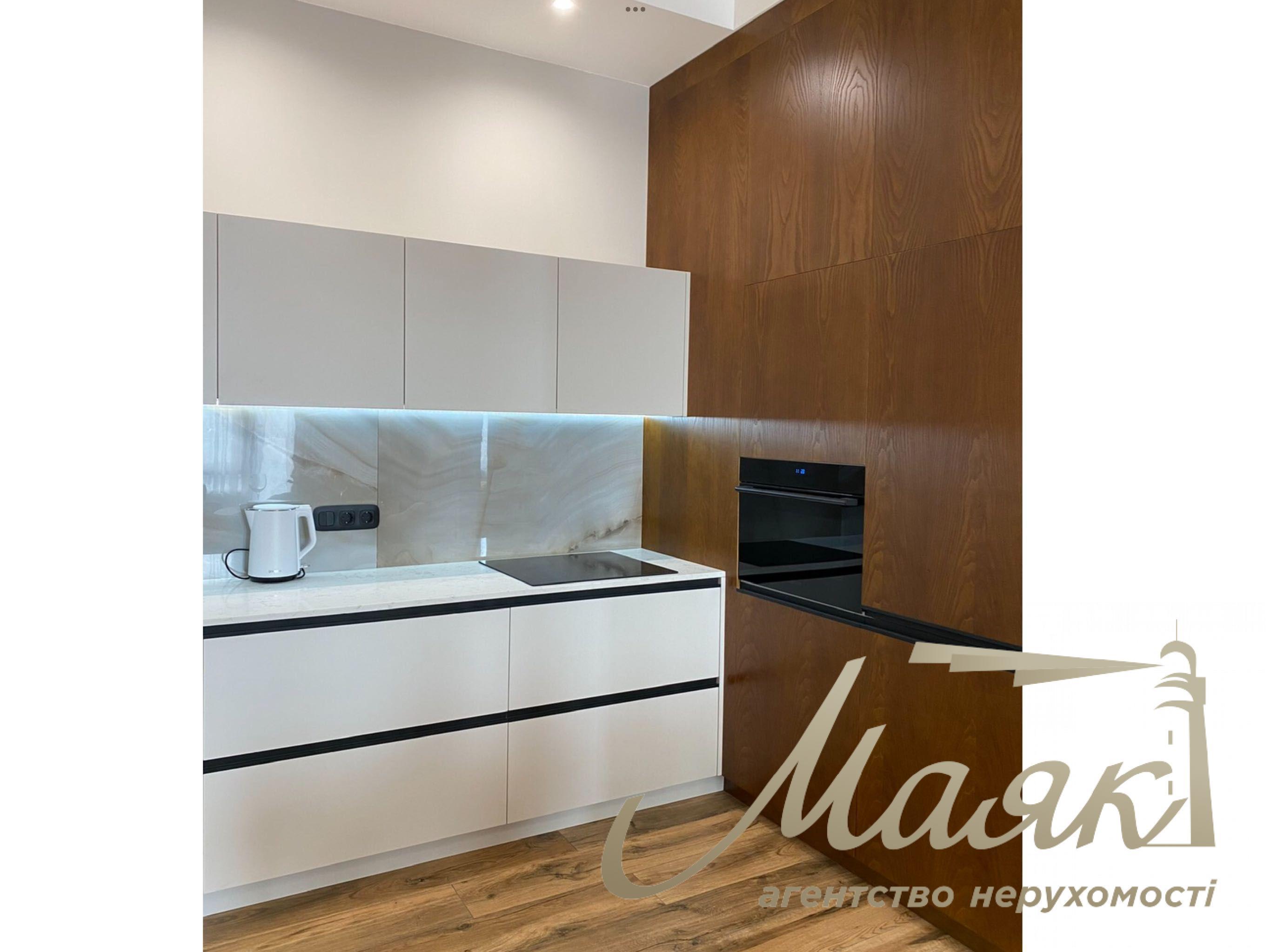 Аренда кв 55м, ЖК Tetris Hall, Печерск + паркоместо