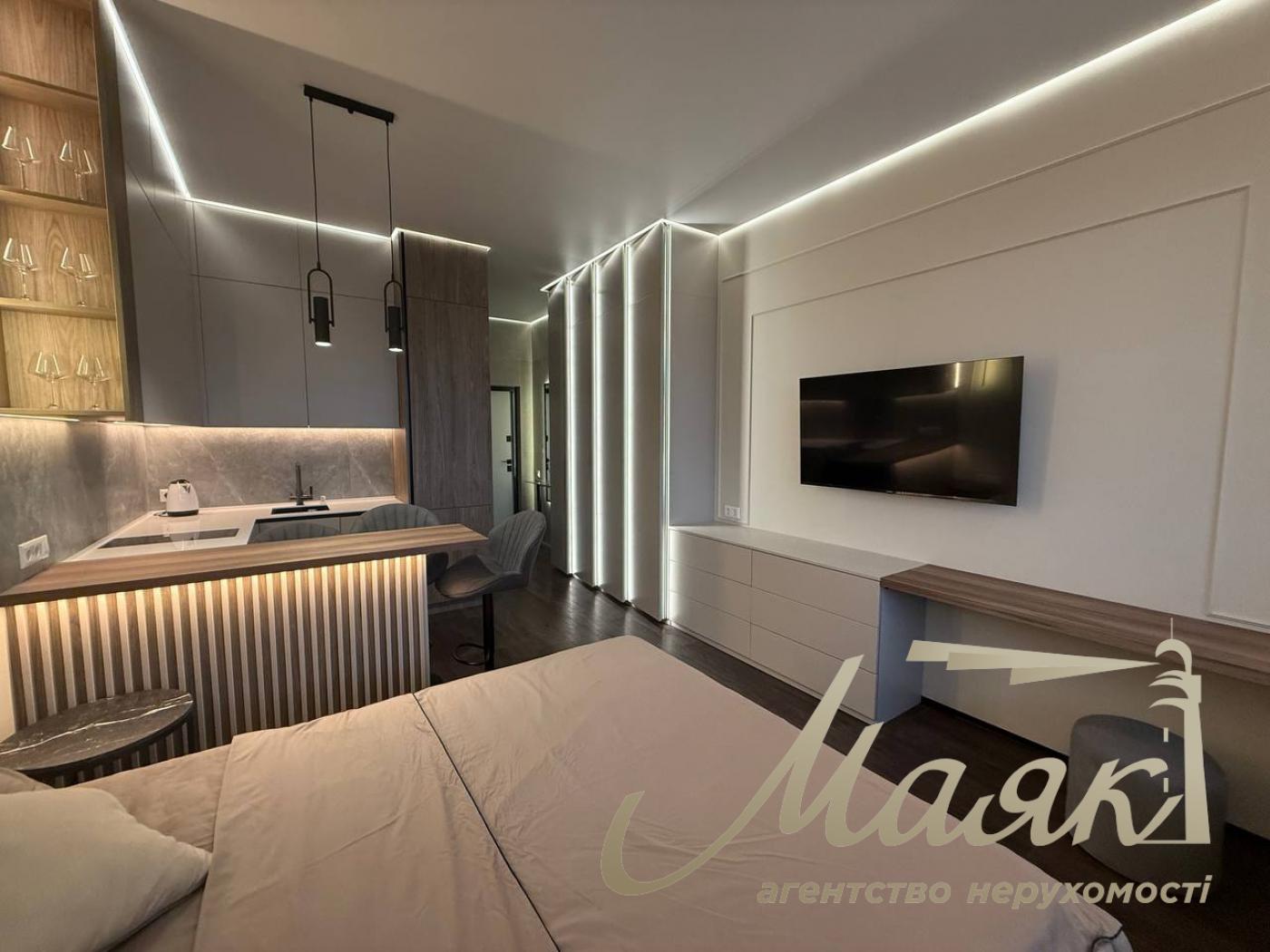 Sale of studio apartment in residential complex Delmar, Dragomirova st.