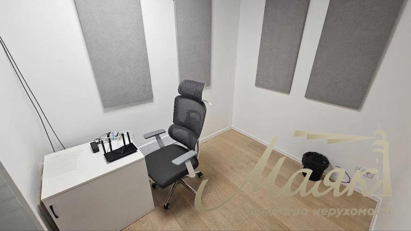 Аренда офиса 165 м.кв. БЦ Леонардо, Центр