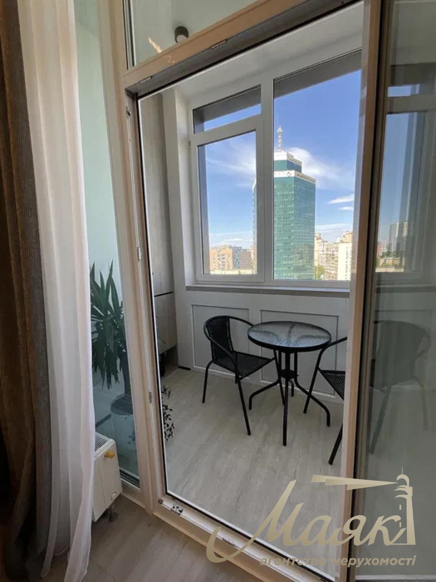 Аренда 2к квартиры 56 м², ЖК Manhattan City, Политехнический институт