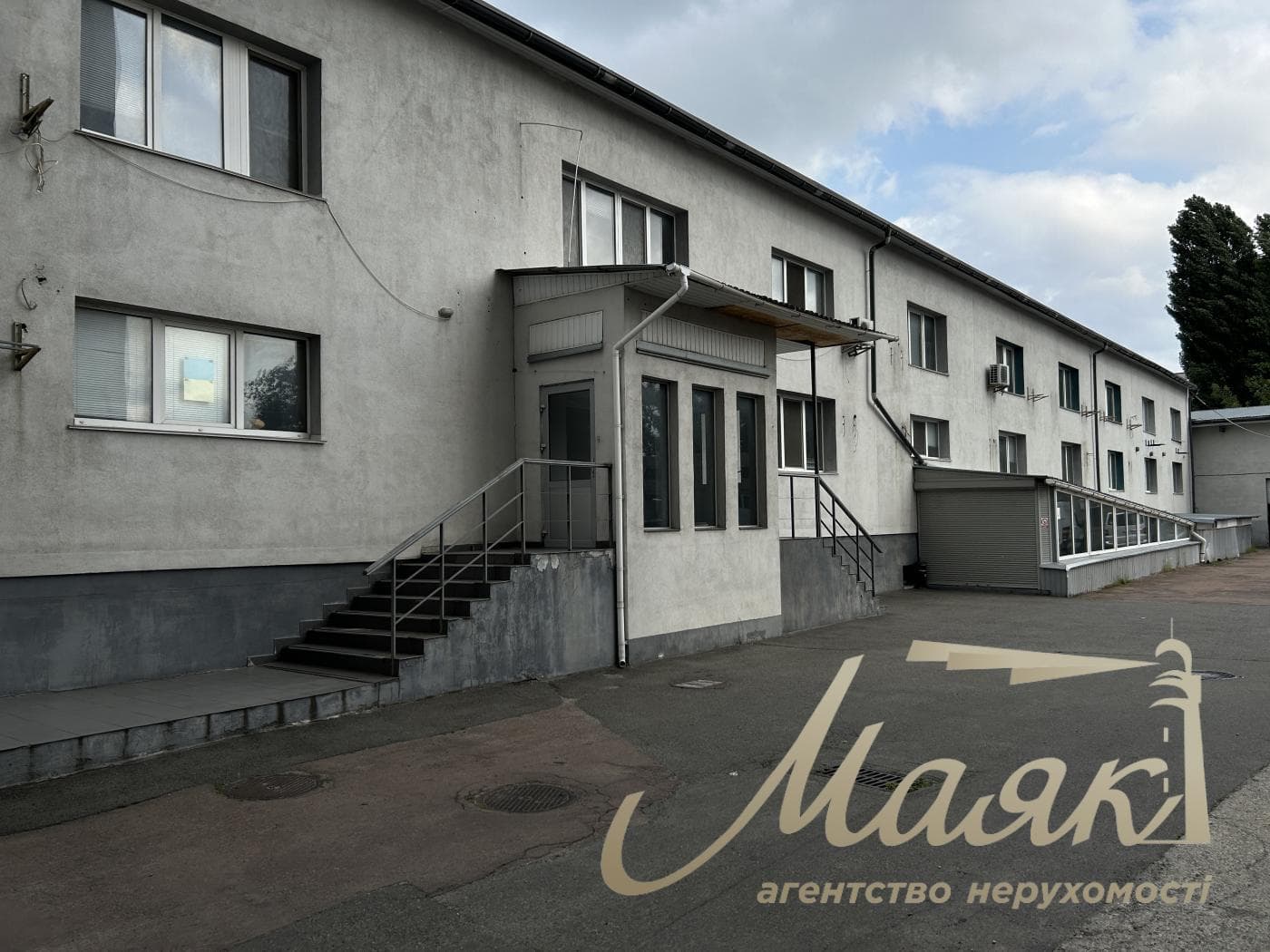 For sale commercial complex Podolskiy district, Kirillovskaya str.