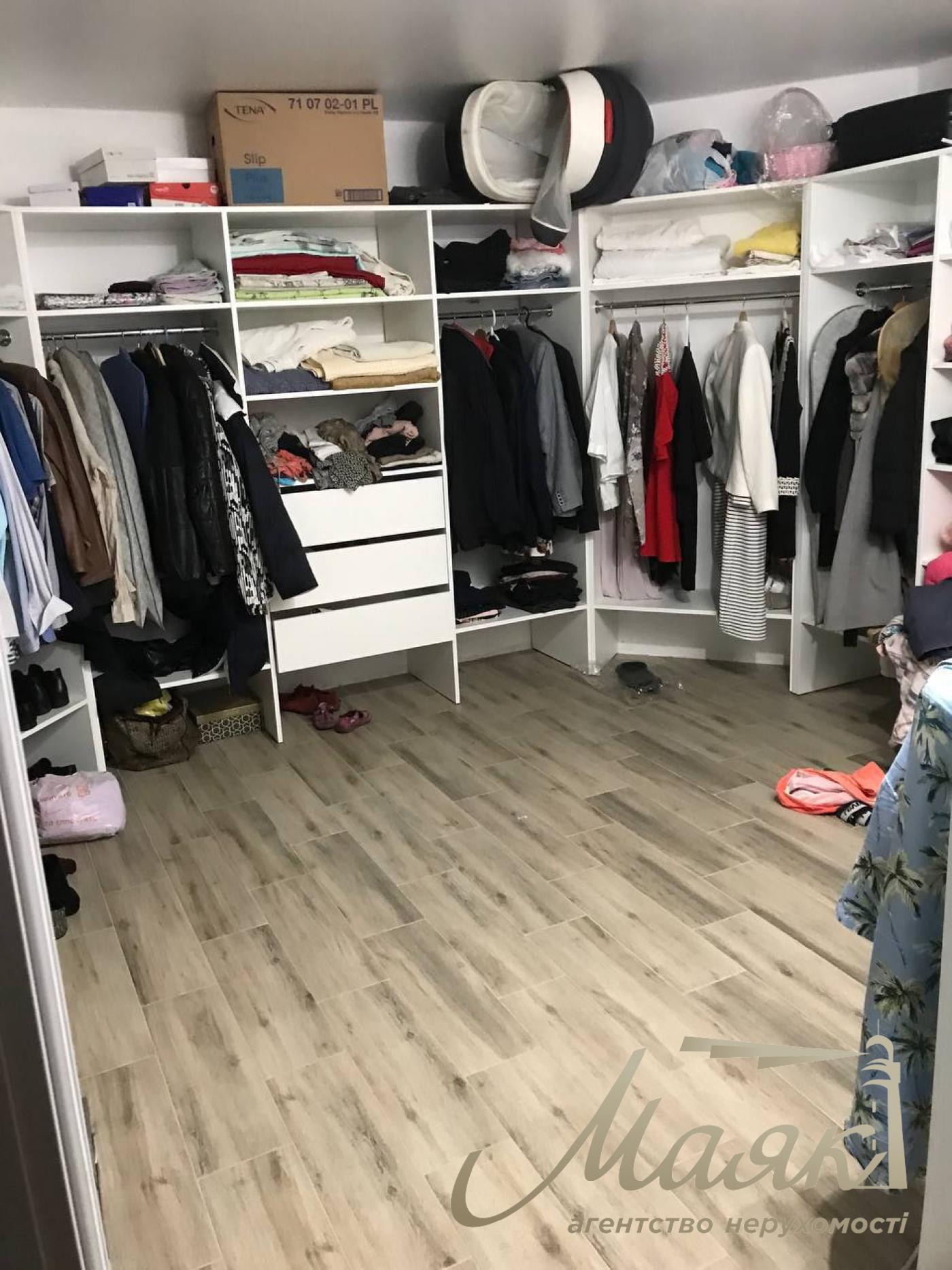 Аренда  дома 350м2 в Киеве, Голосеевкий район, Козин/Конча заспа