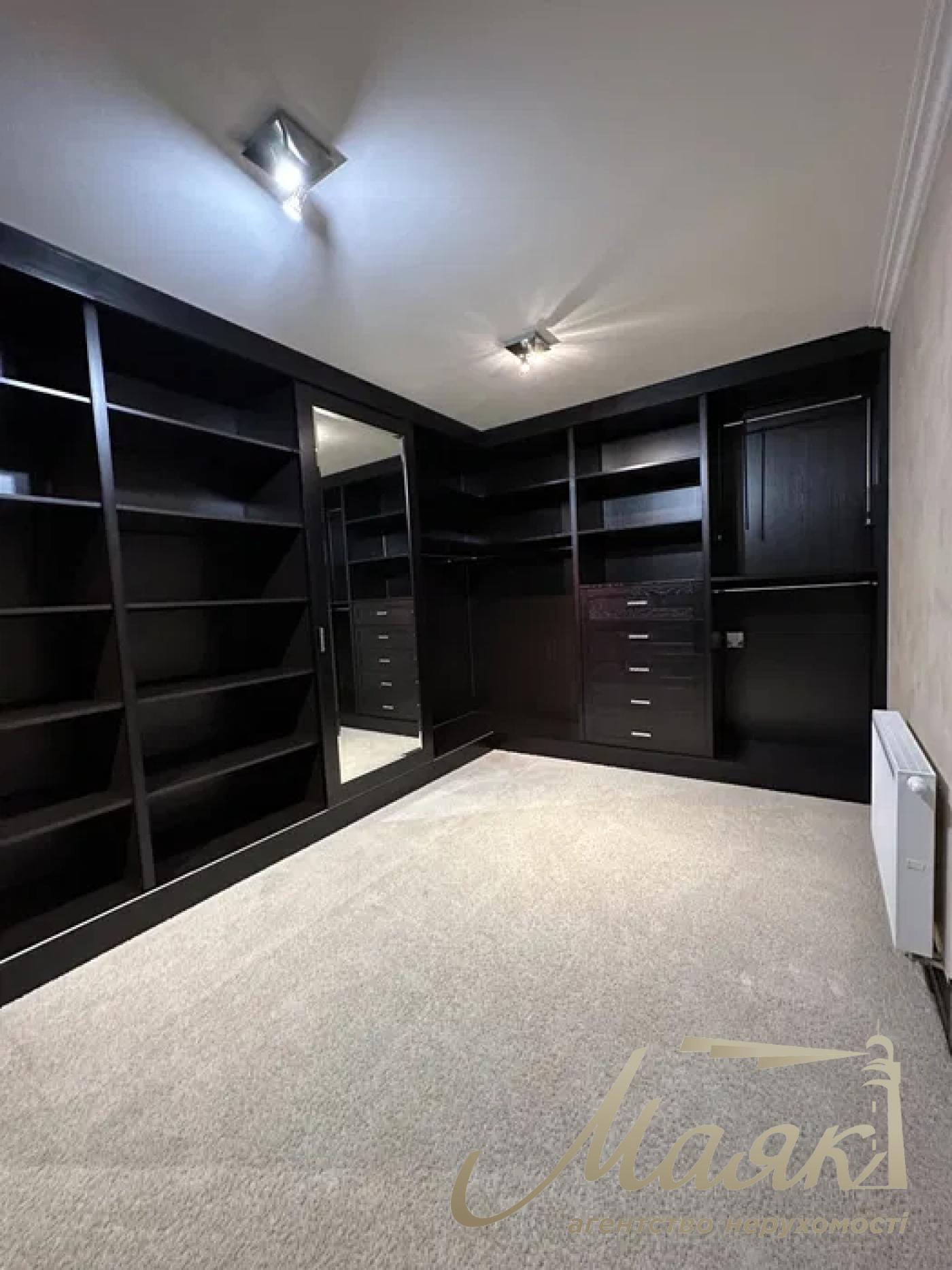 Rent 2-room apartment residential complex Regent Hill, Michurin st., Pechersk