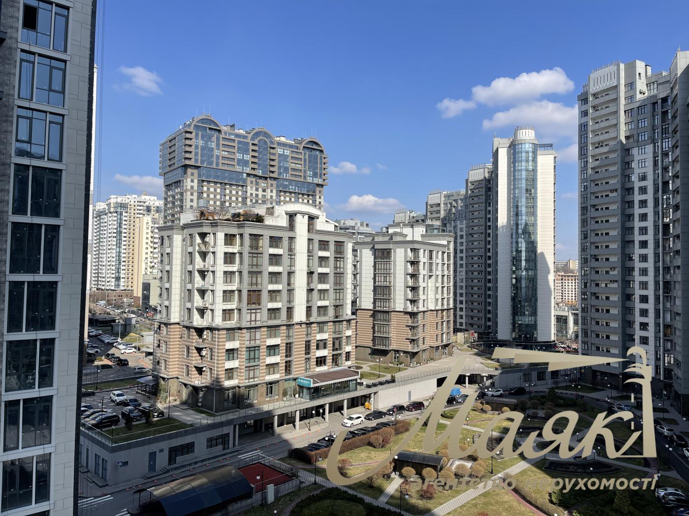 Продаж 4-х кімнатної квартири, 155 м2 в ЖК Новопечерські Липки Драгомирова