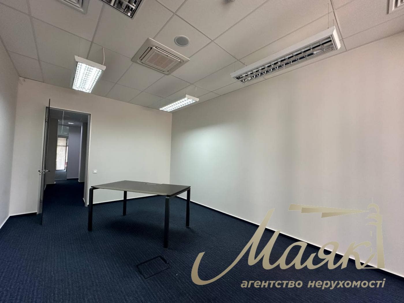 Аренда автономного офиса 962,1 м², ул. Антоновича, 118, Центр.