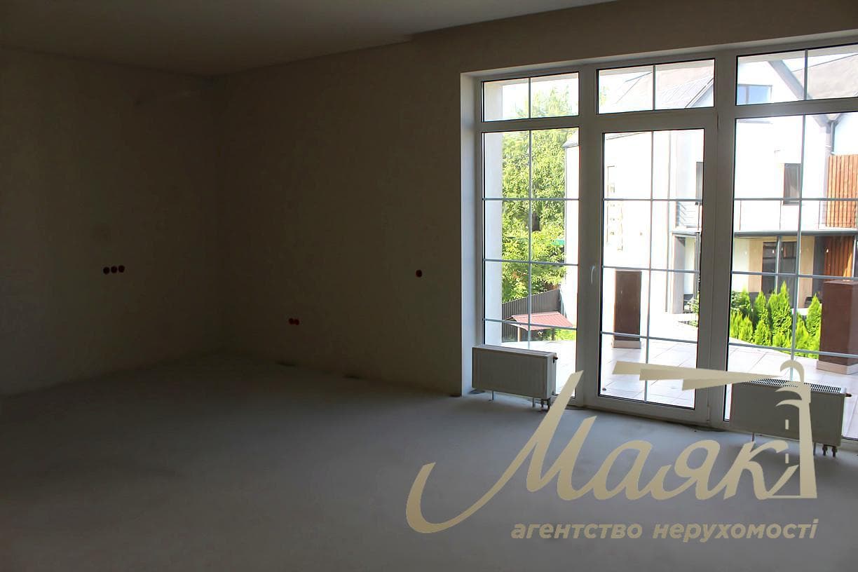House for sale 261.6m2 in Gatnoye village, near Kiev Ozernaya street, Kyiv-Svyatoshinsky district.