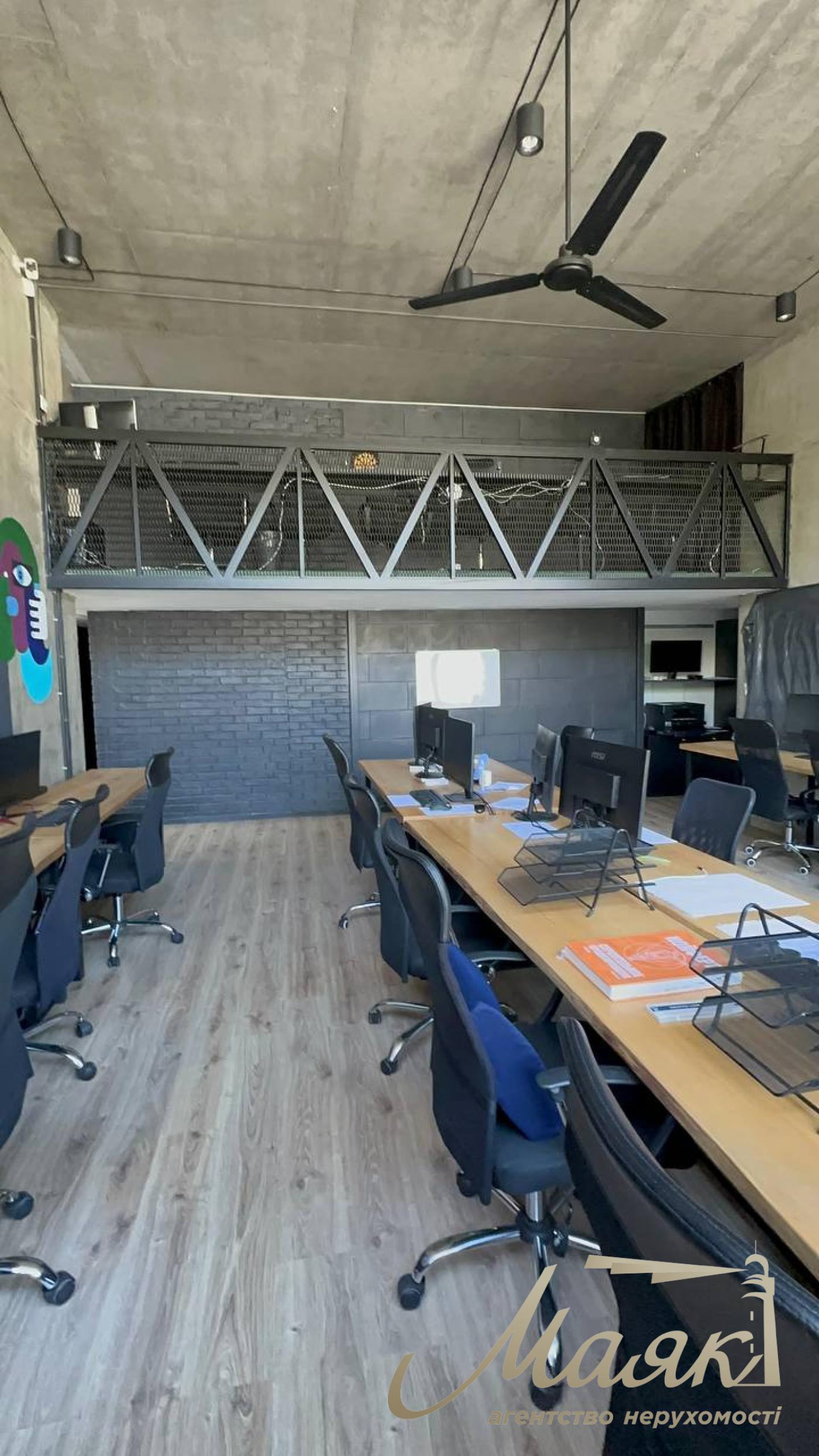 Sale of commercial premises 160 m2 in residential complex Prestige Hall, Tyutyunnika 37/1, Center