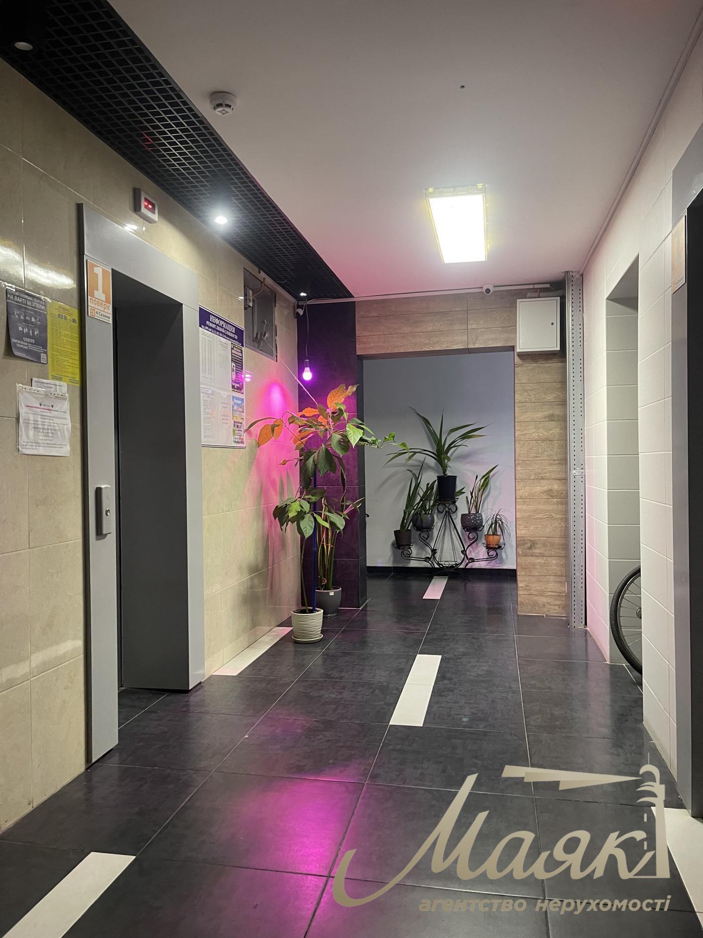 Продажа 3 к.квартиры Жк 4 сезона