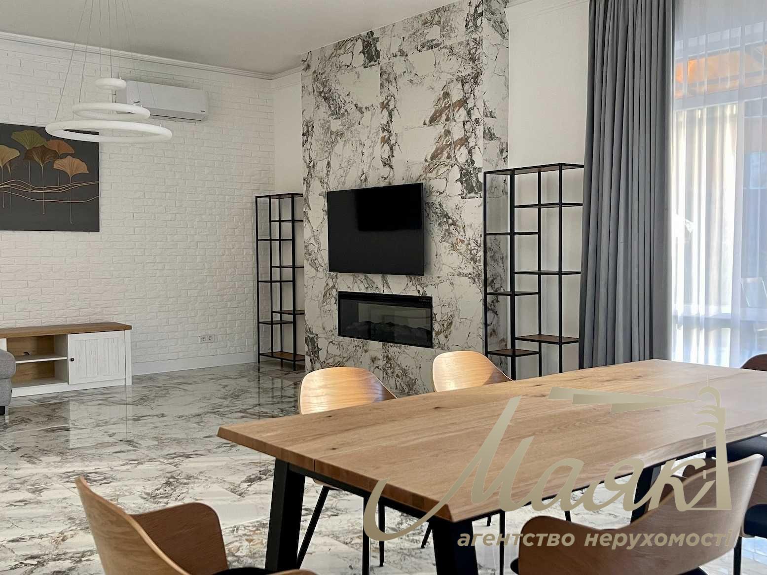 Продажа 2х-этажного дома 285м2 с.Чапаевка