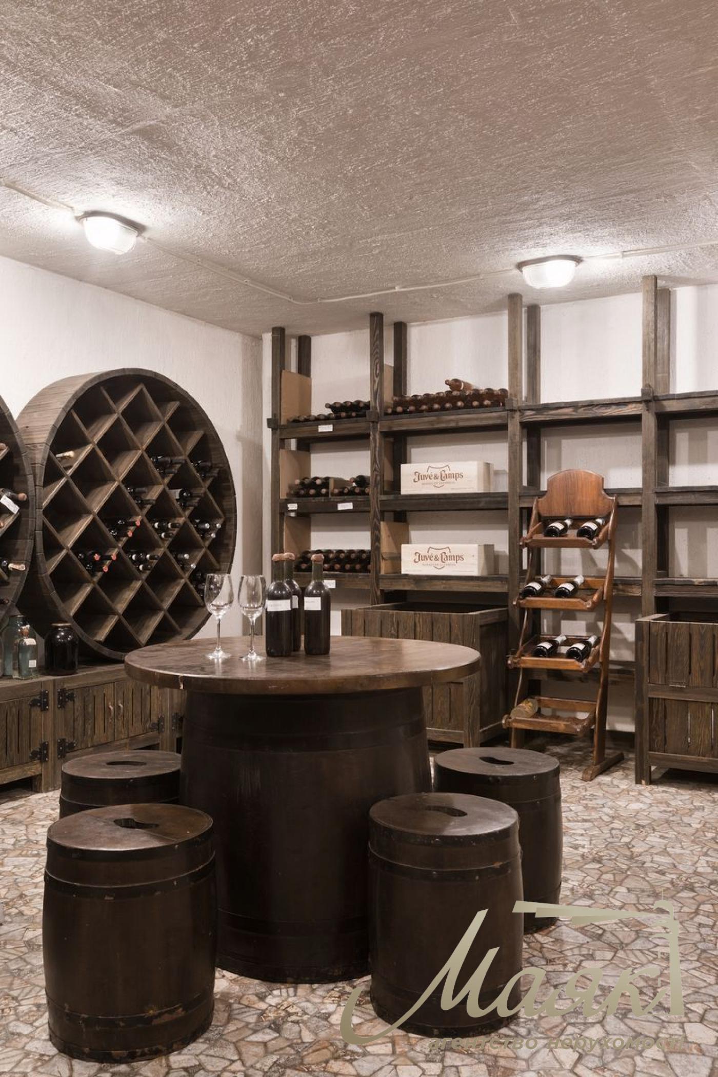 Продається резиденція в котеджному містечку "Конча - Заспа Озерна"