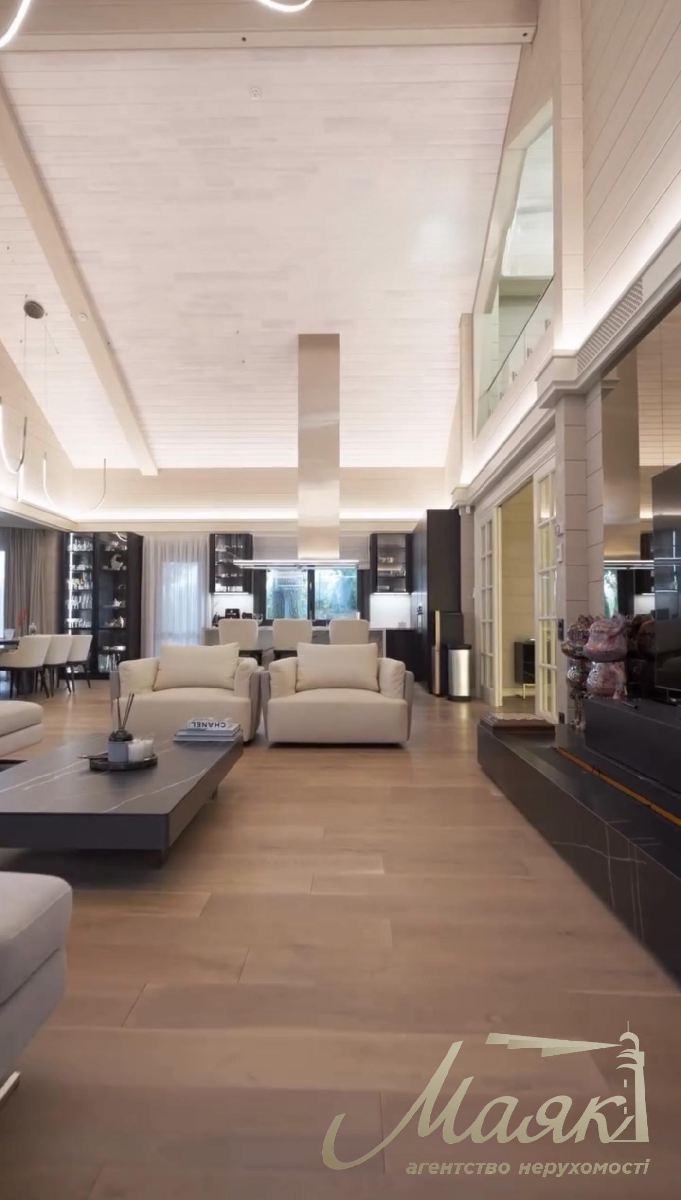 Продажа стильного 5-комнатного дома 377 м² в хуторе Мриги, Конча-Заспа, Голосеевский район Киева