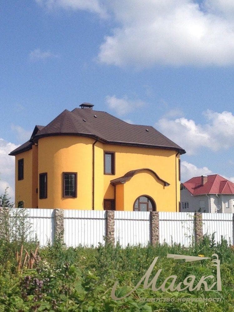 Продаж будинку площею 217 м² у Києві, мікрорайон Бортничі, станція метро «Бориспільська».