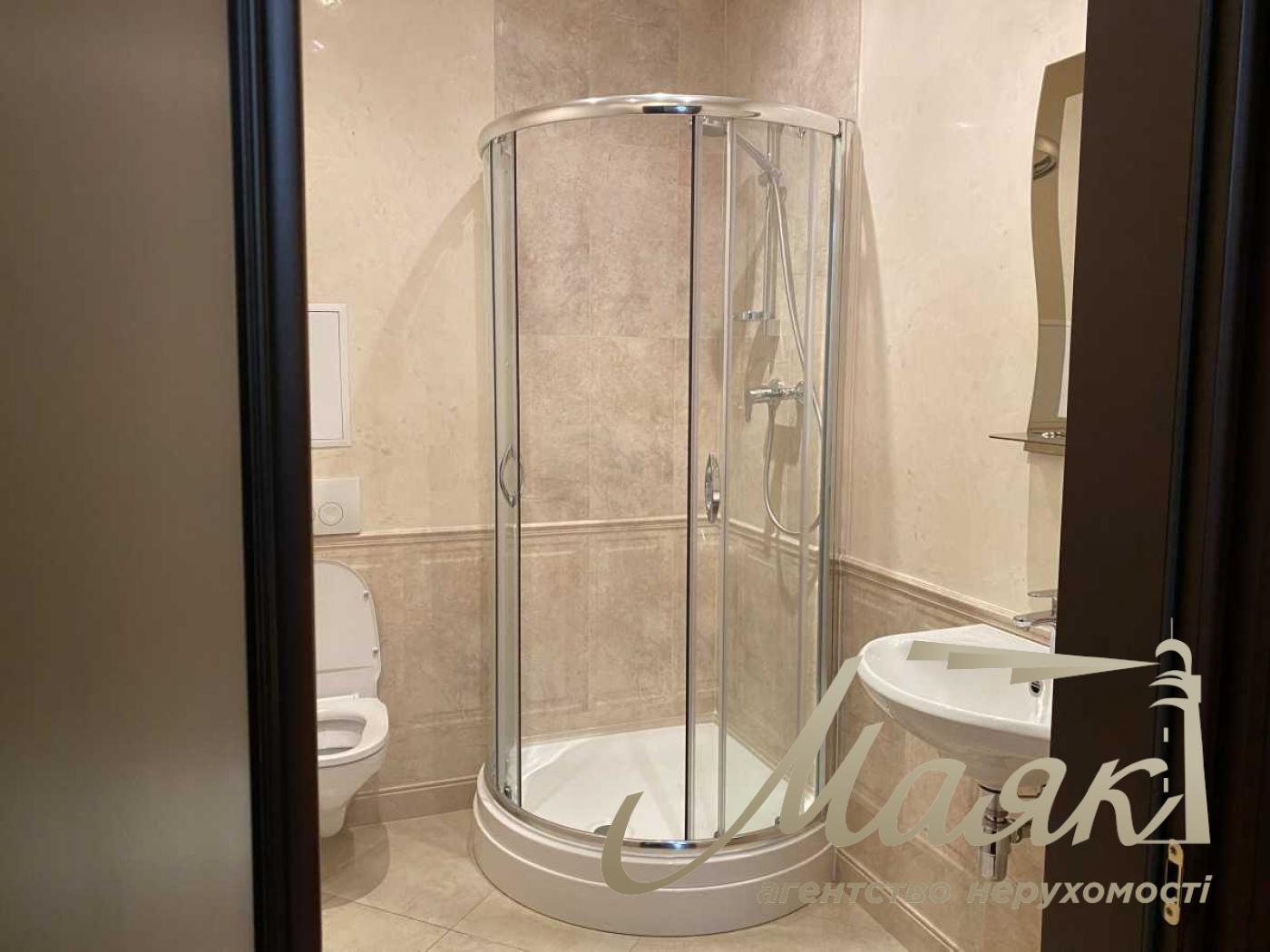 Аренда офиса 220м2 в ЖК Липская башня