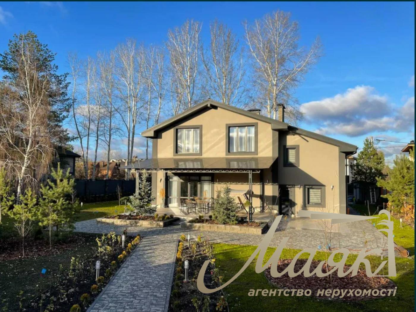 Продажа 2х-этажного дома 285м2 с.Чапаевка