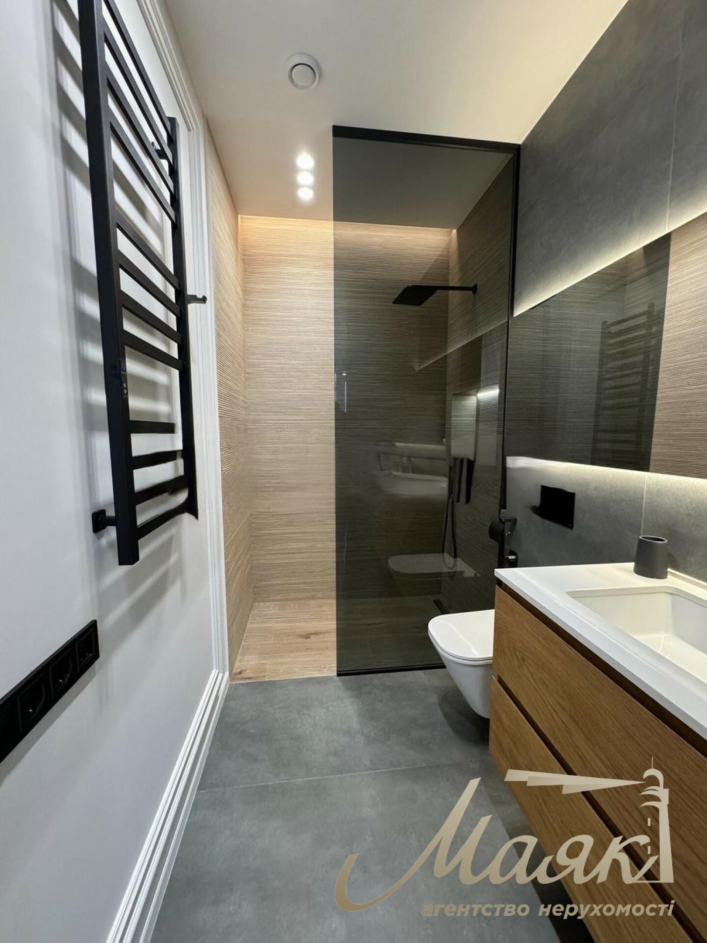 Продажа 3х-комнатной квартиры 81м2 в ЖК "Французский квартал 2" с ремонтом, Предславинская 44, Печерск