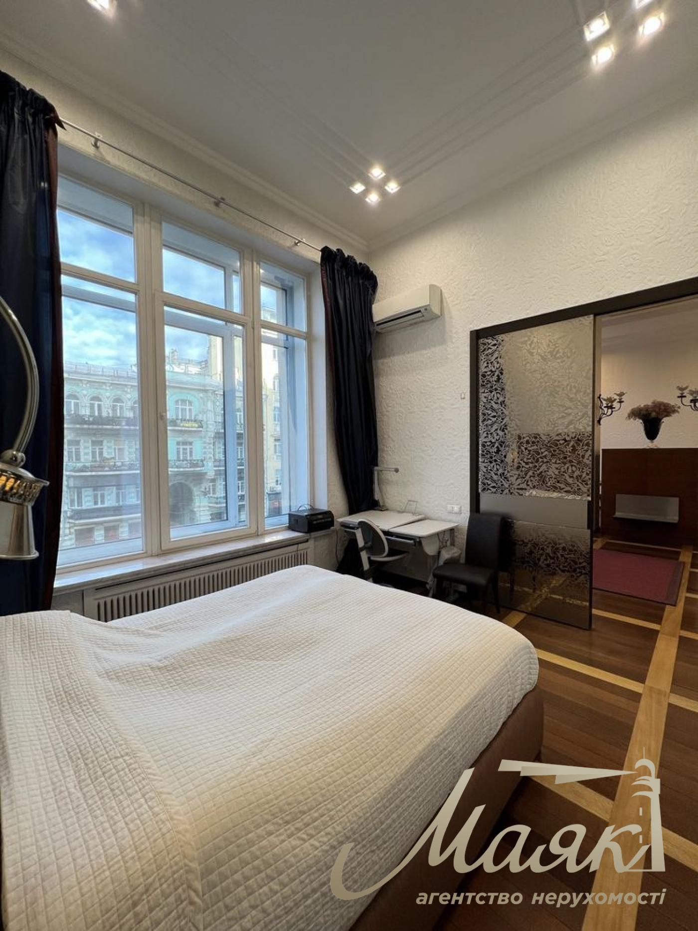 Оренда 2-кімнатної квартири вул. Велика Васильківська, 27, площа Українських Героїв, Центр