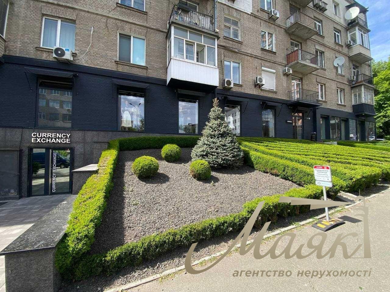 Продаж фасаду 380м2, Кловська, Центр!