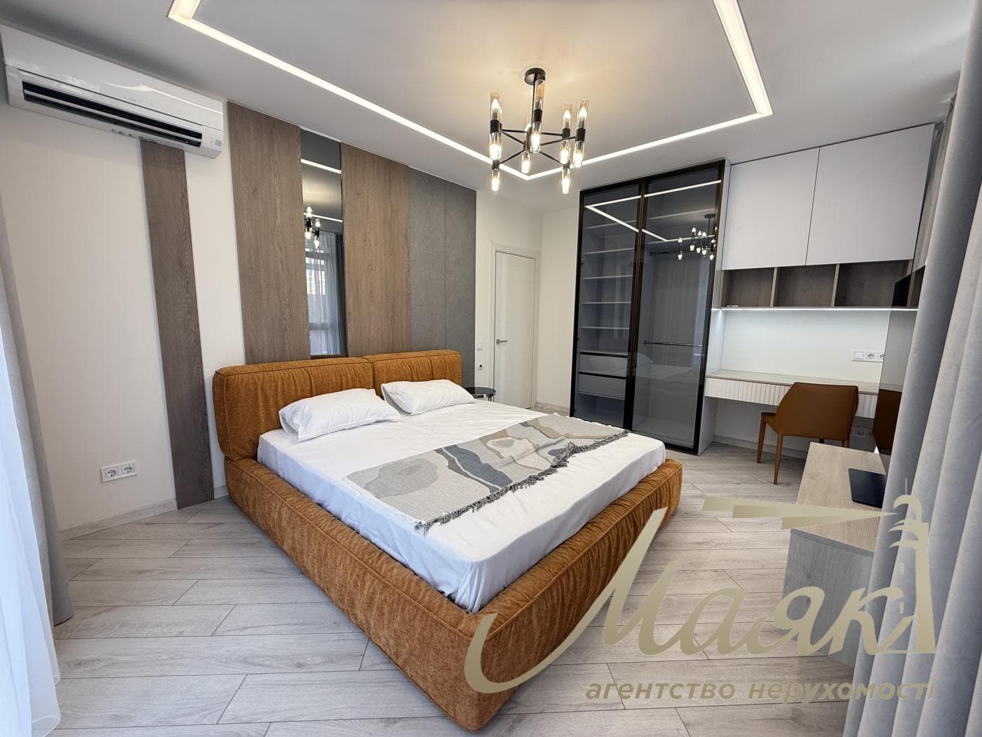 Продаж 4-кімнатної квартири площею 105 м² у ЖК «Французький квартал 2», Печерський район, Либедська