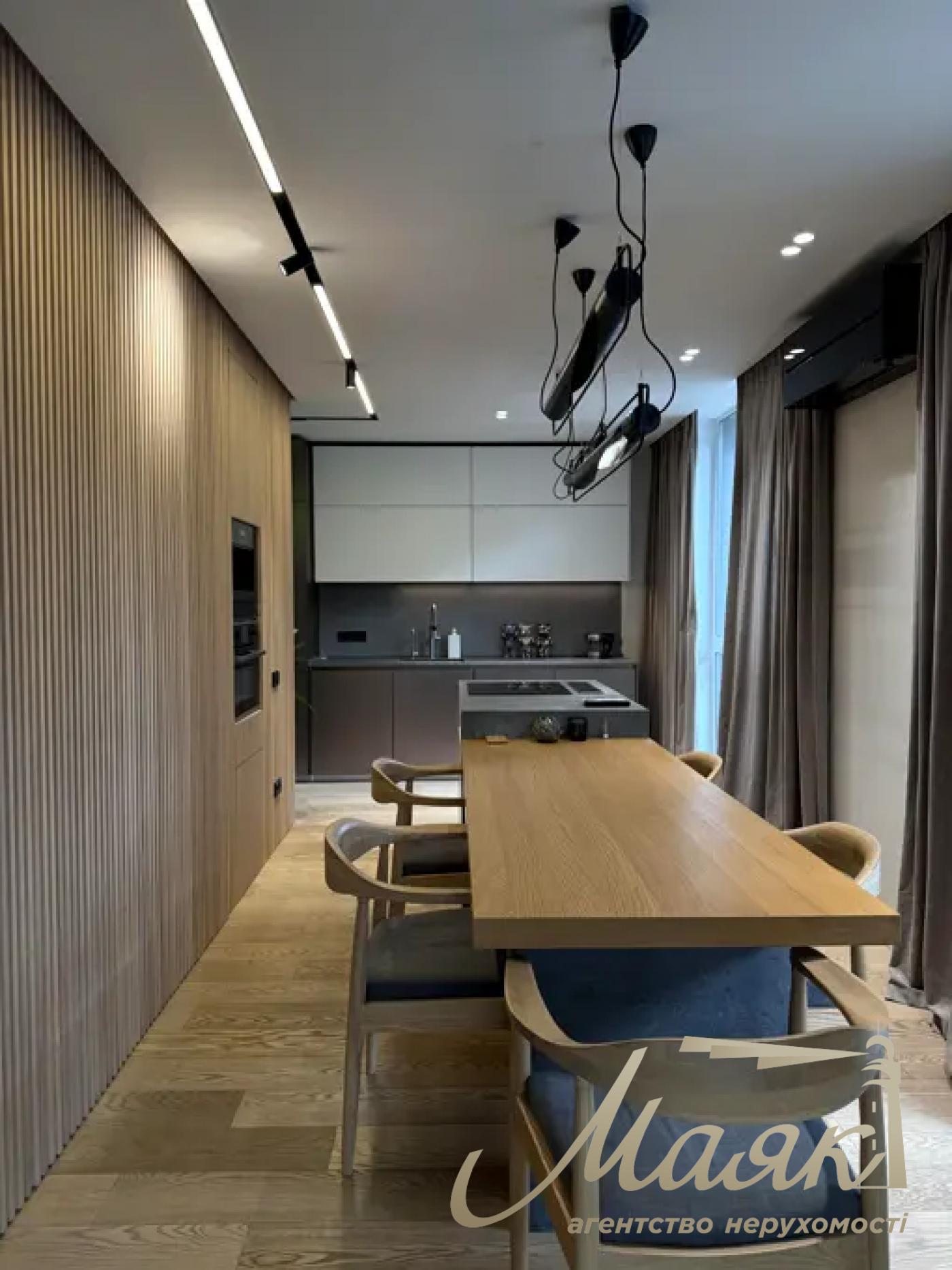 Оренда 3-кімнатної квартири 105м2 у ЖК Французький квартал 2, вул. Джона Маккейна 1Б