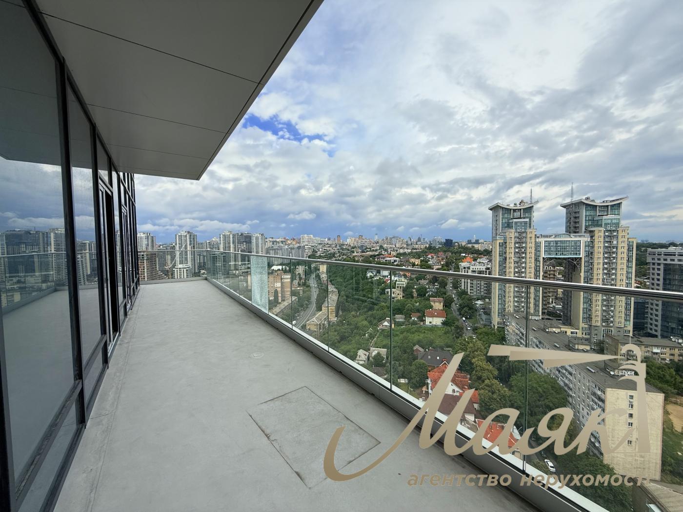 Продажа видового пентхауса/квартиры в самом центре столицы 186м2 в ЖК Edelweiss House,  Зверинецкая, Печерск, Киев