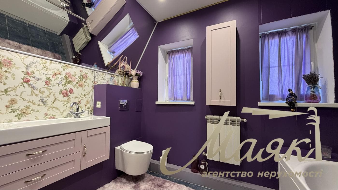 Продаж преміального 3х-поверхового будинку 350 м² у Гореничі, Бучанський район, Київська область