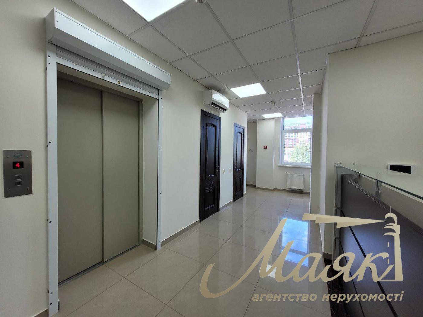 Office for rent 340m2 on Podol, Spasskaya street, 5, Kiev