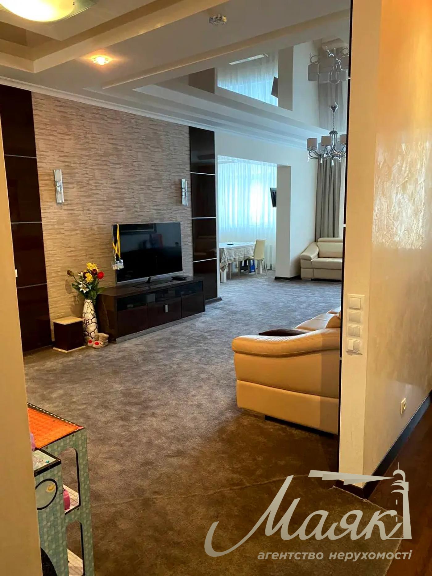 Оренда 4х квартири 153 м², вул. Андрія Верхогляда, Печерськ