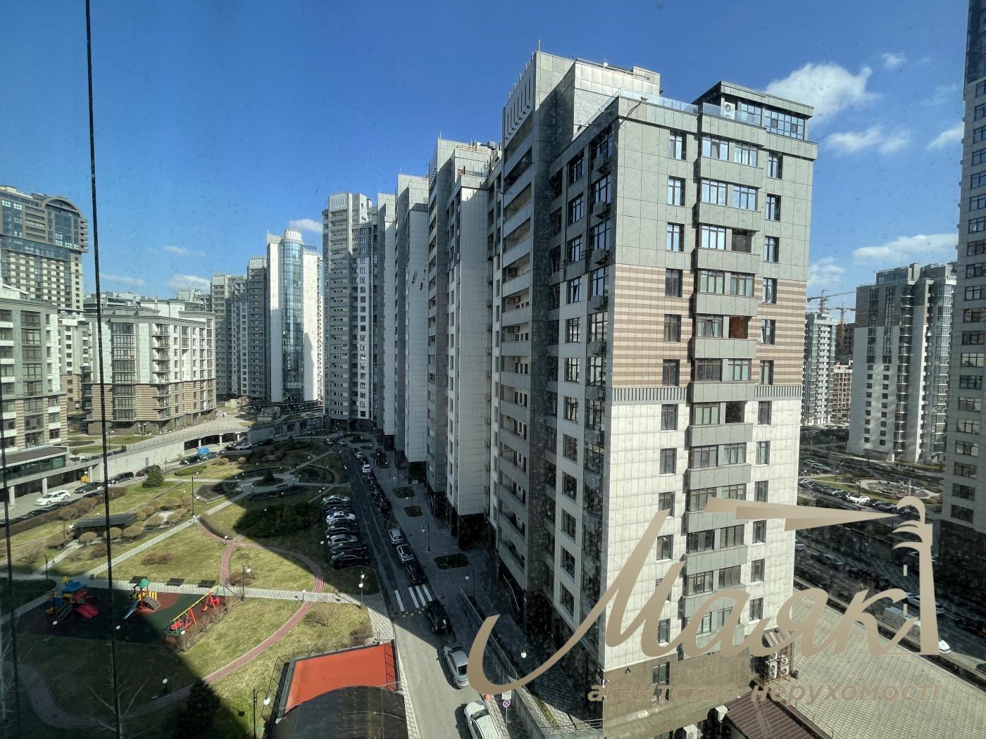 Продаж 4-х кімнатної квартири, 155 м2 в ЖК Новопечерські Липки Драгомирова