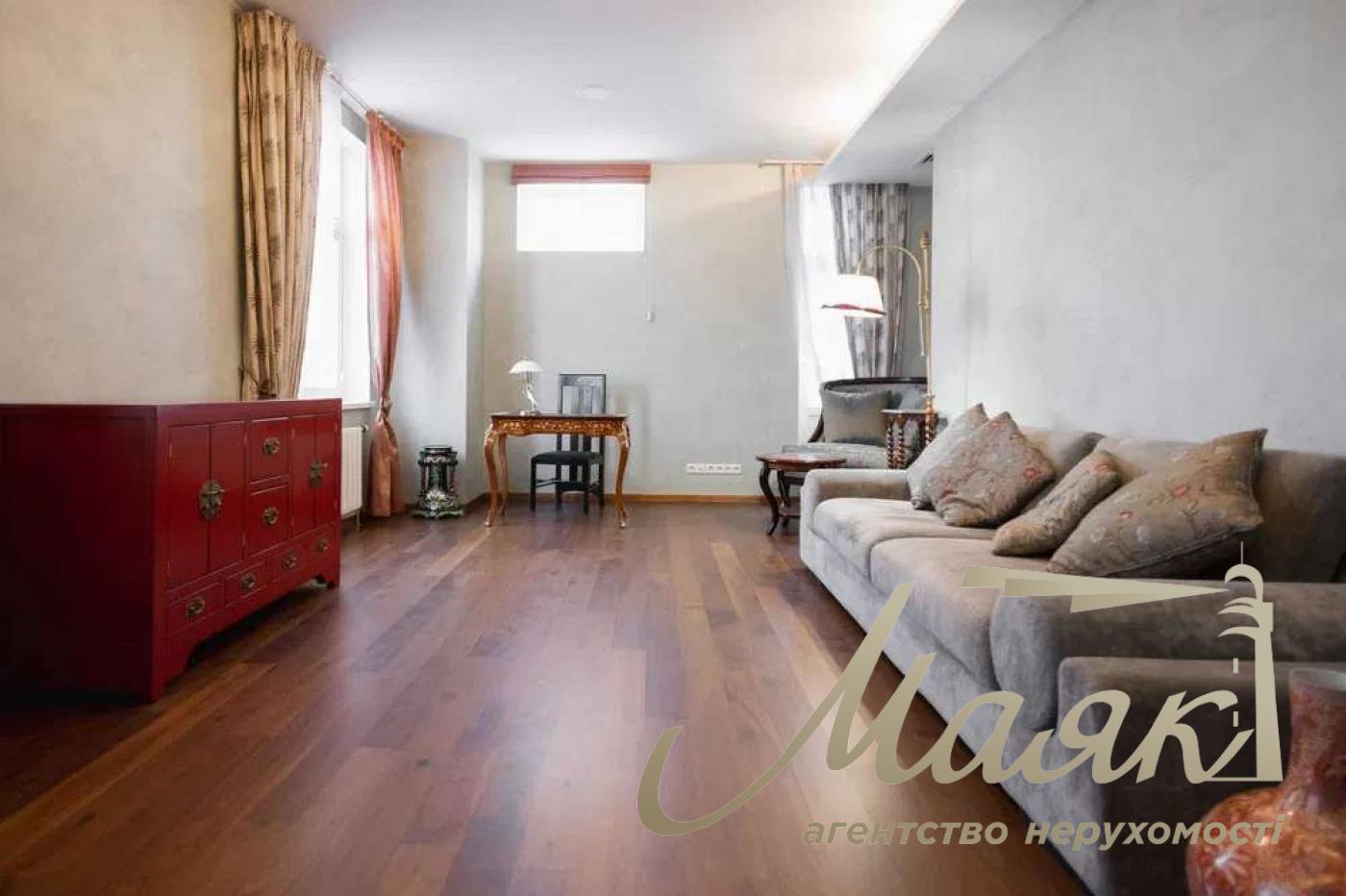 Продаж 4к-квартири 195 м2 вул. Панаса Мирного, 17 Печерський район