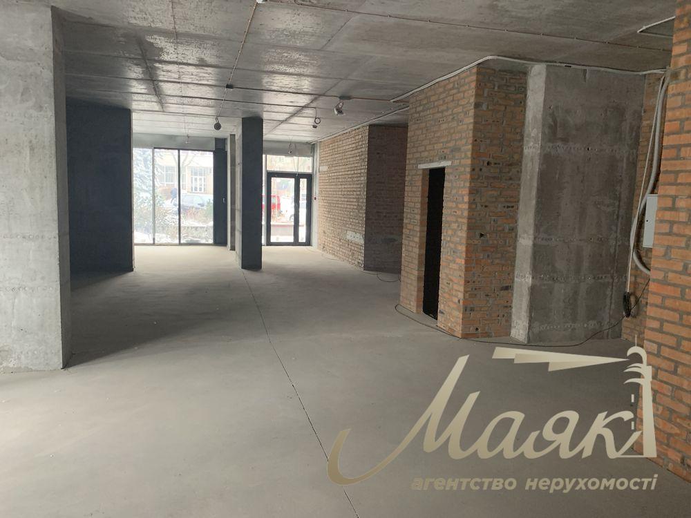 Rent of facade commercial premises in residential complex CREATOR CITY