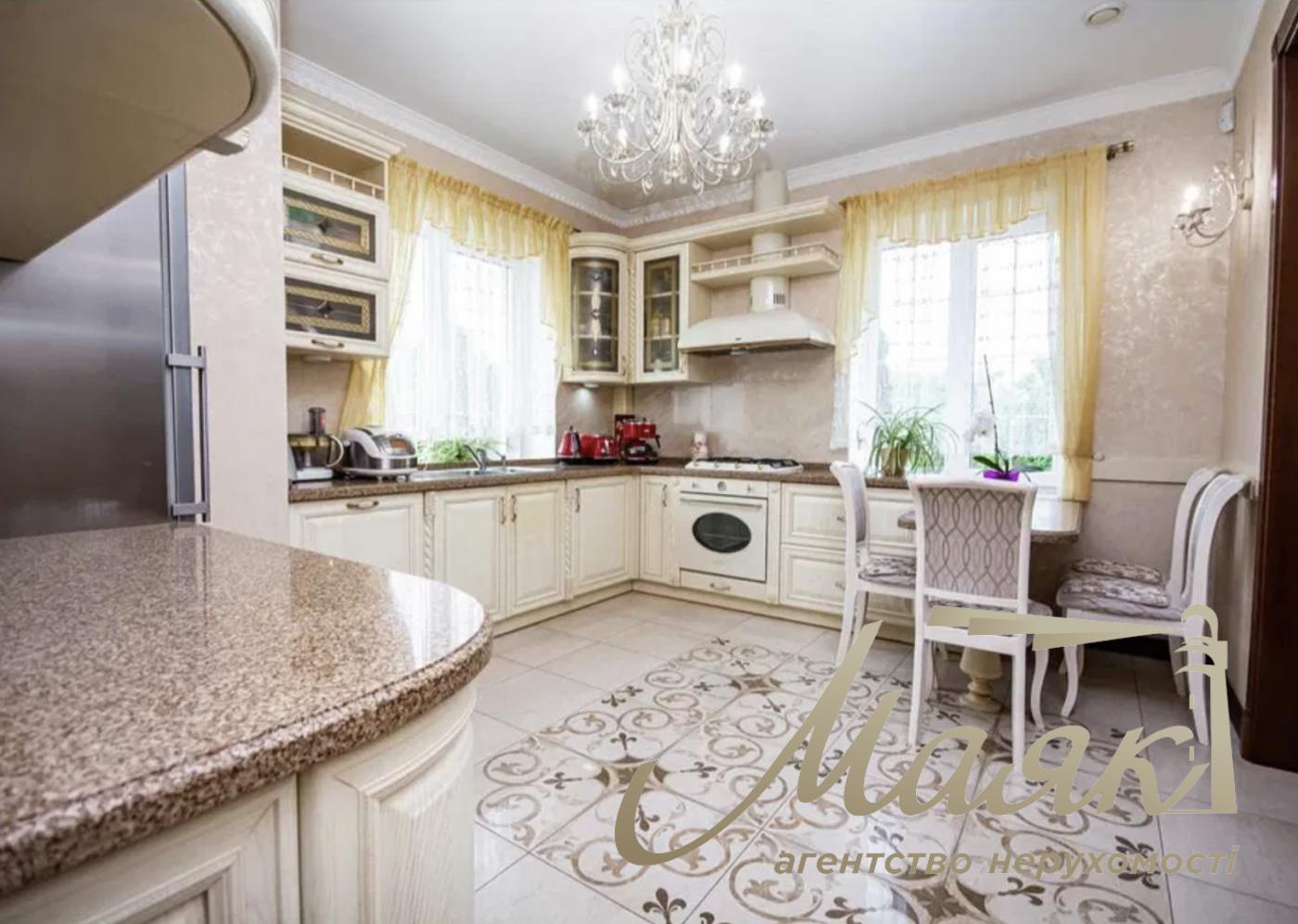 Продажа 2х-этажного дома 250м2 в с.Новоселки, Вышгородский район