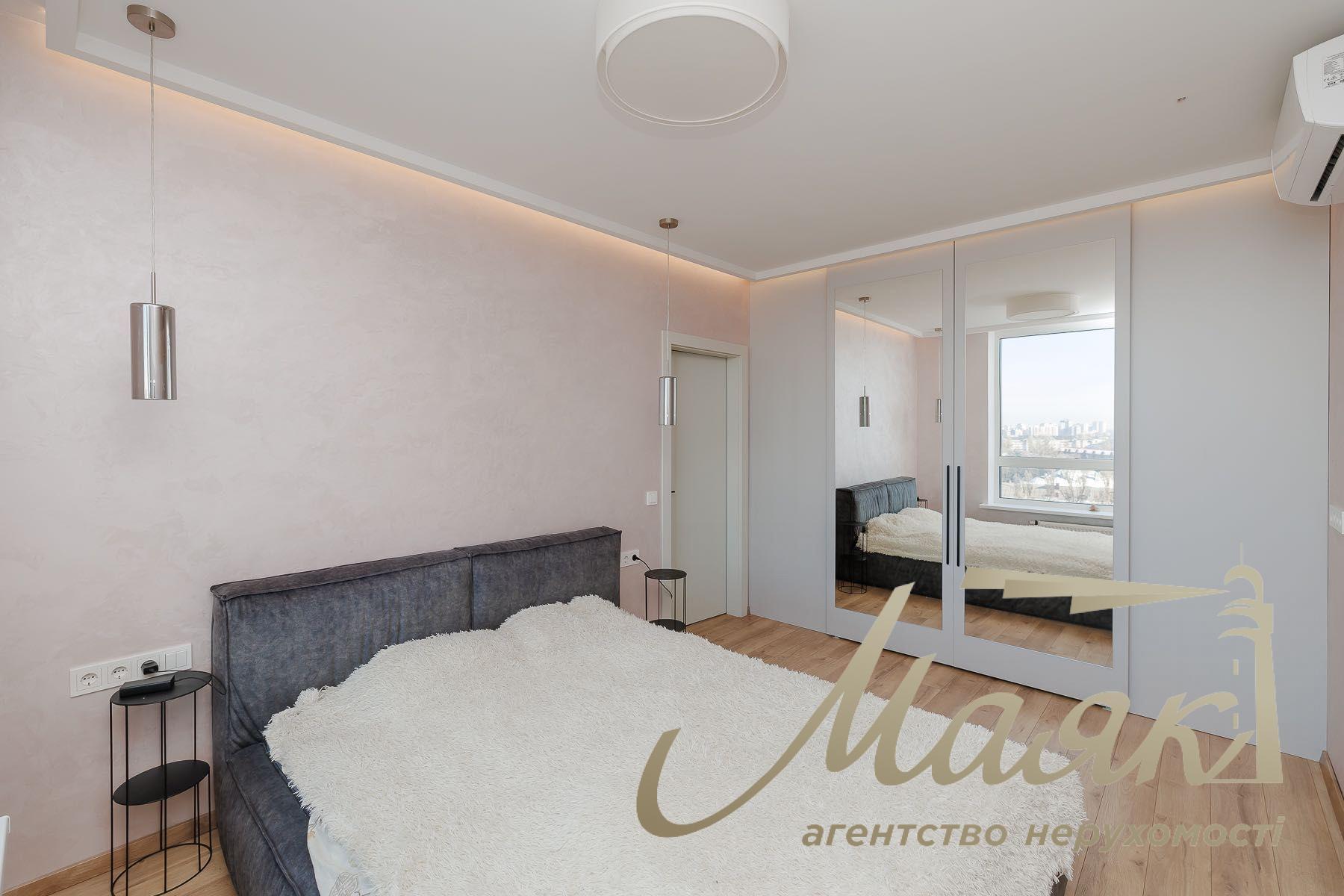 Продажа квартиры с террасой в ЖК Time, ул. Липковского