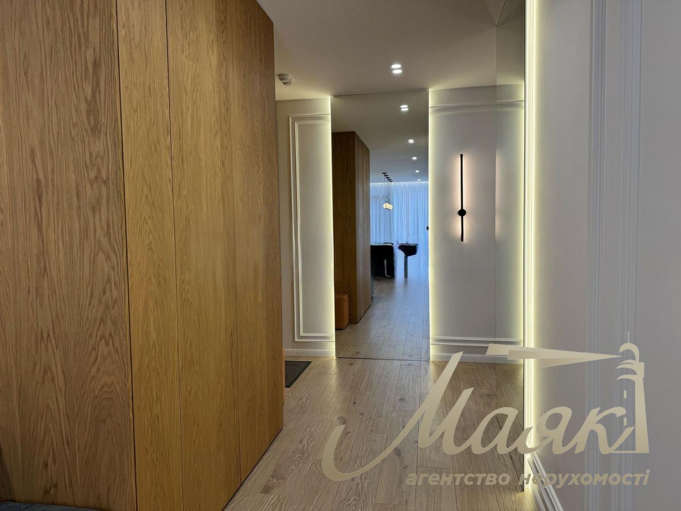 Продажа 3х-комнатной квартиры 81м2 в ЖК "Французский квартал 2" с ремонтом, Предславинская 44, Печерск