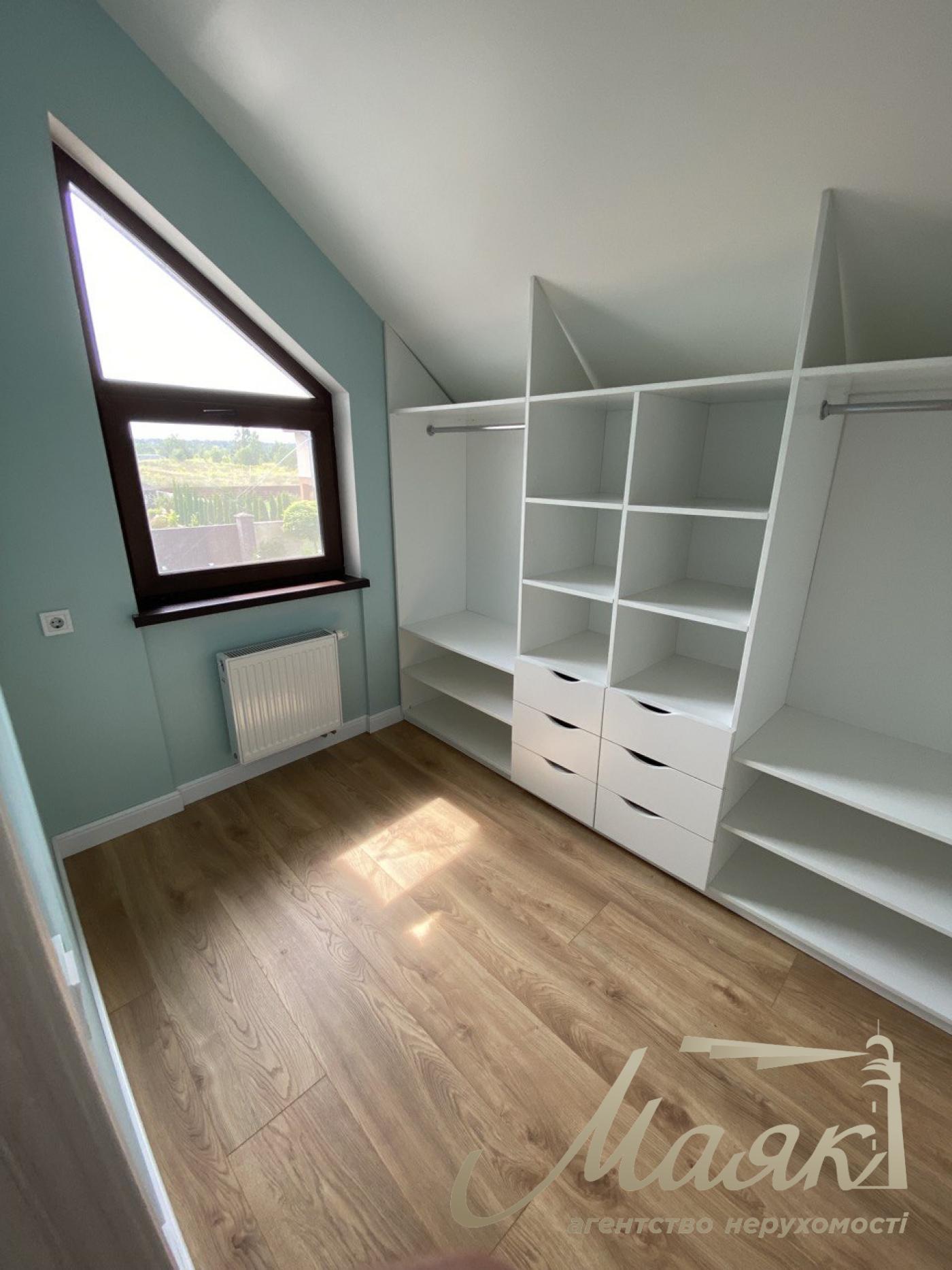 Продаж 2х-поверхового будинку 160м2 в с.Крюківщина