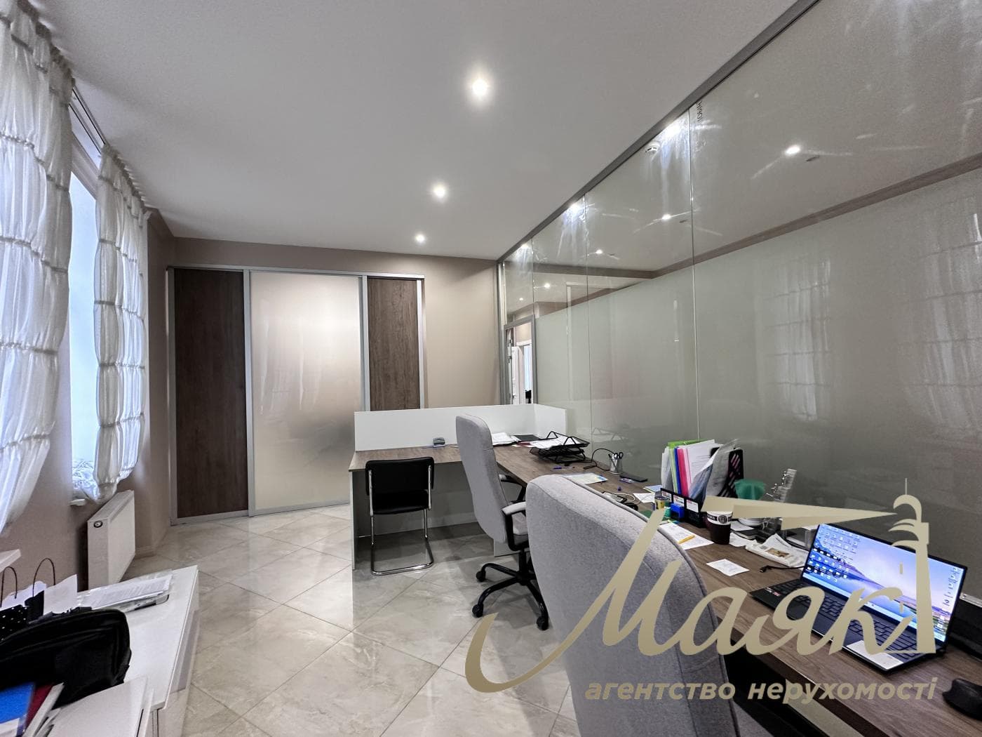 Продаж офісного приміщення площею 103 м², ЖК Botanic House, Печерськ