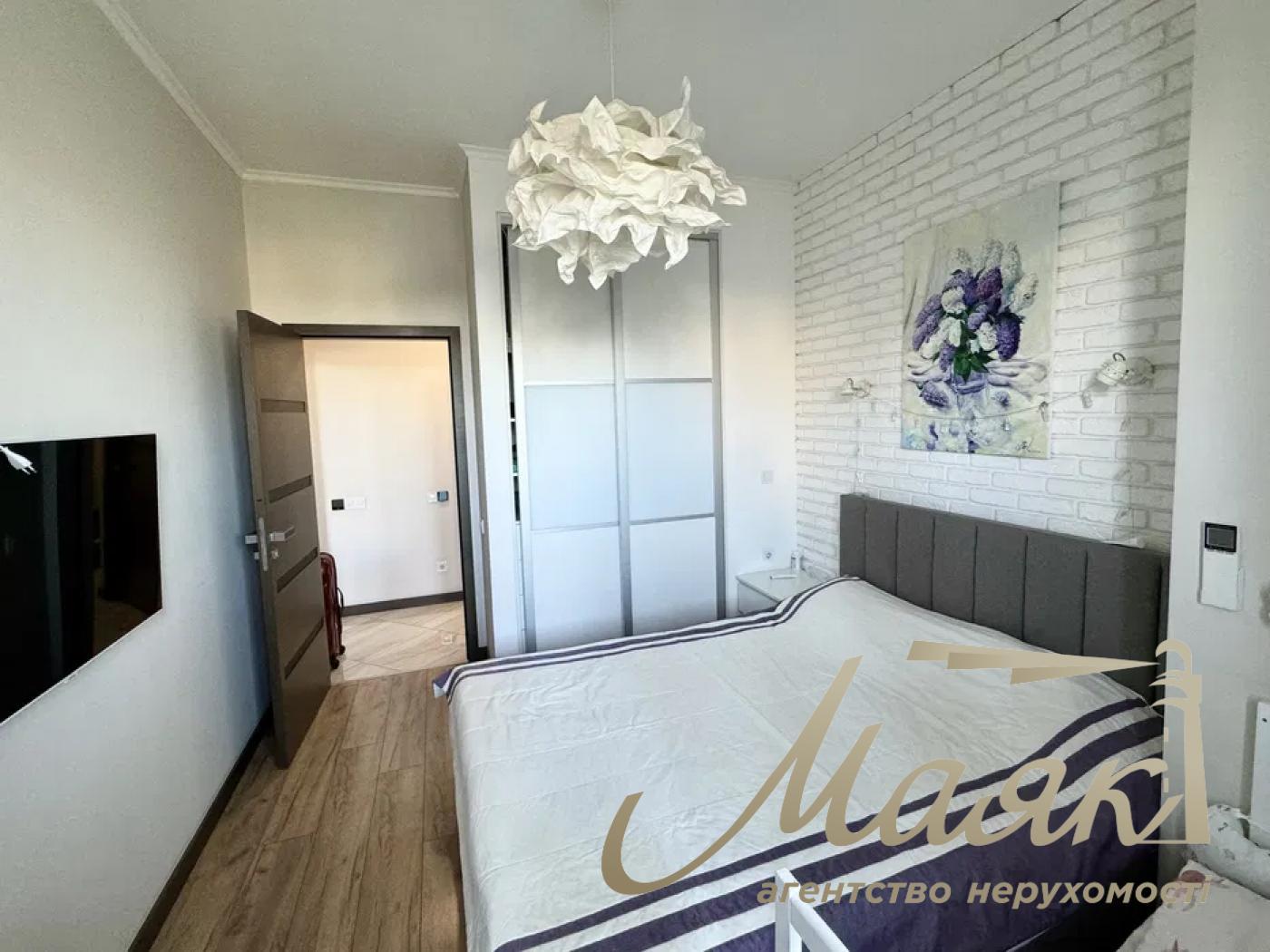 Rent of 2-room apartment, Andreya Verkhoglyada (Dragomirov) st. 2-A, Novopechersky Dvor residential complex