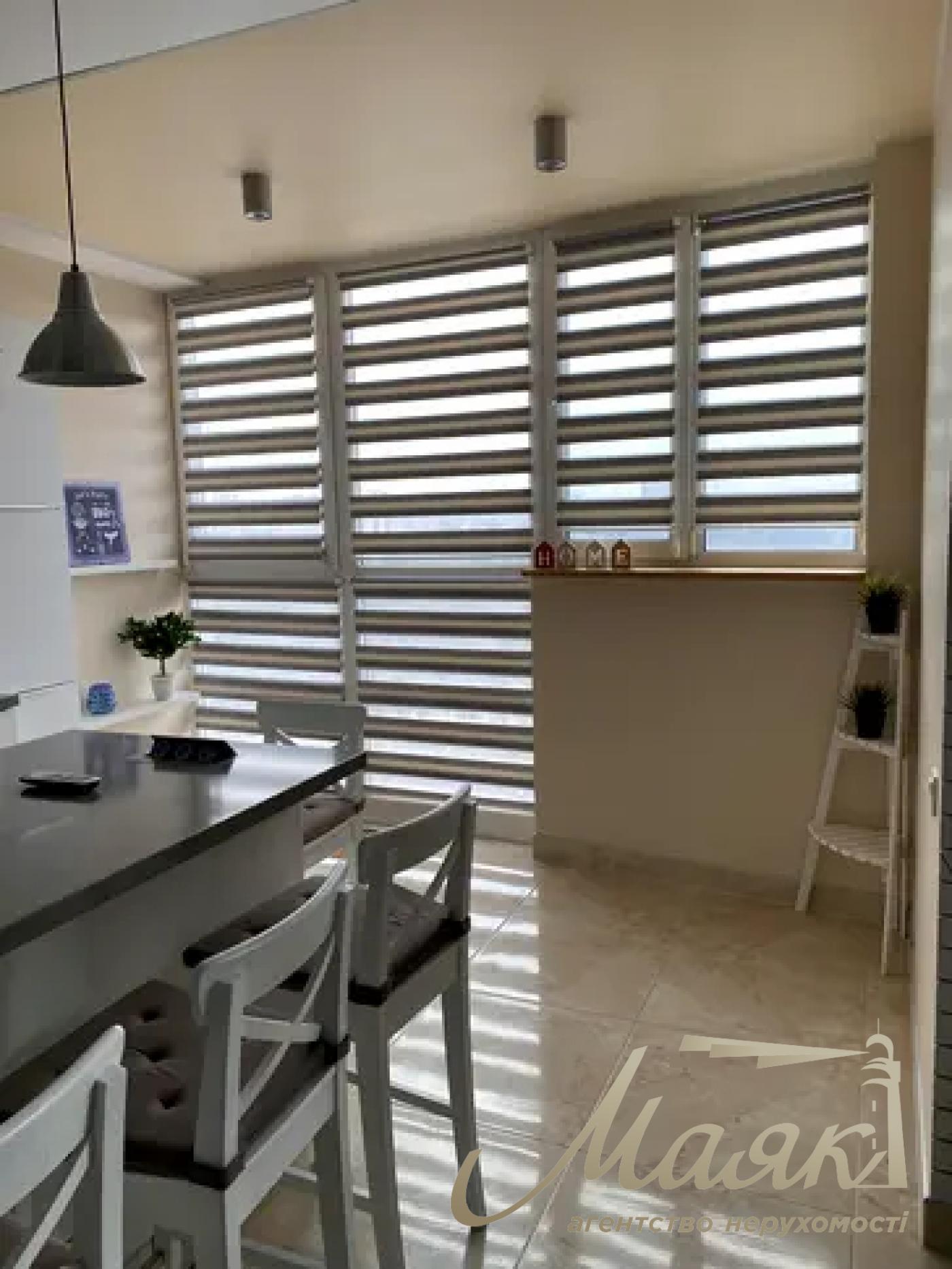 Оренда 2 кімнатної квартири в Жк Либідь, вул. Казимира Малевича 89, Голосіївський район