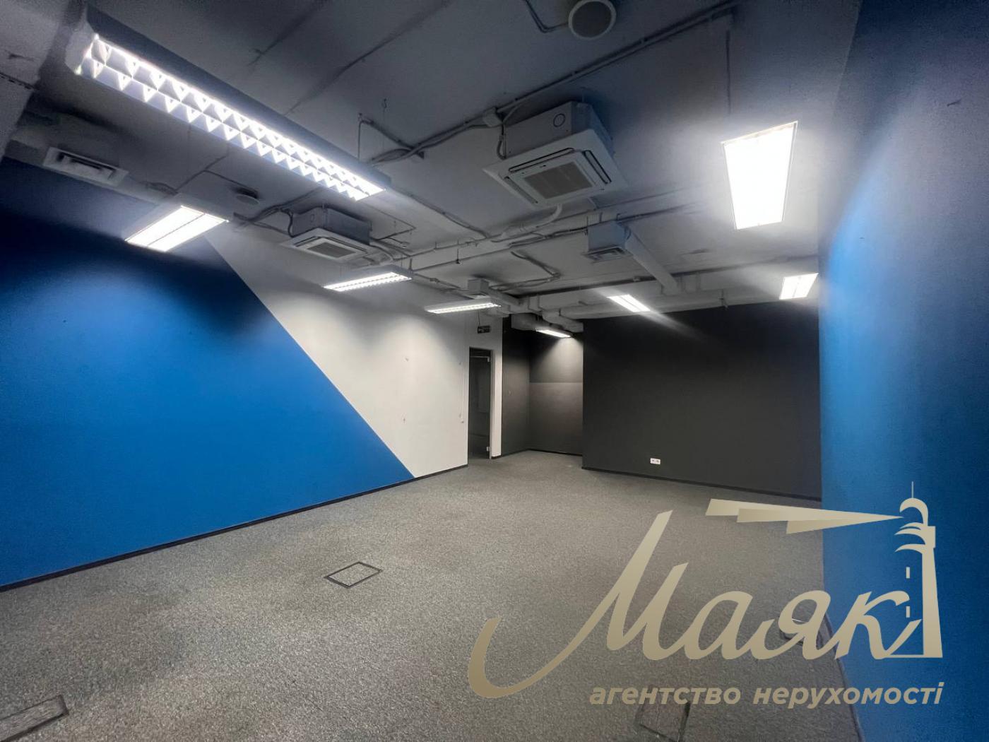 Office for rent 490m2 in BC Merx,15 Leipzigskaya St., Pechersk