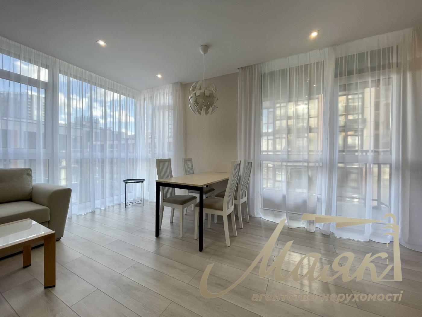 Аренда 3к. квартиры, ЖК "Французский квартал", ул. Предславинская