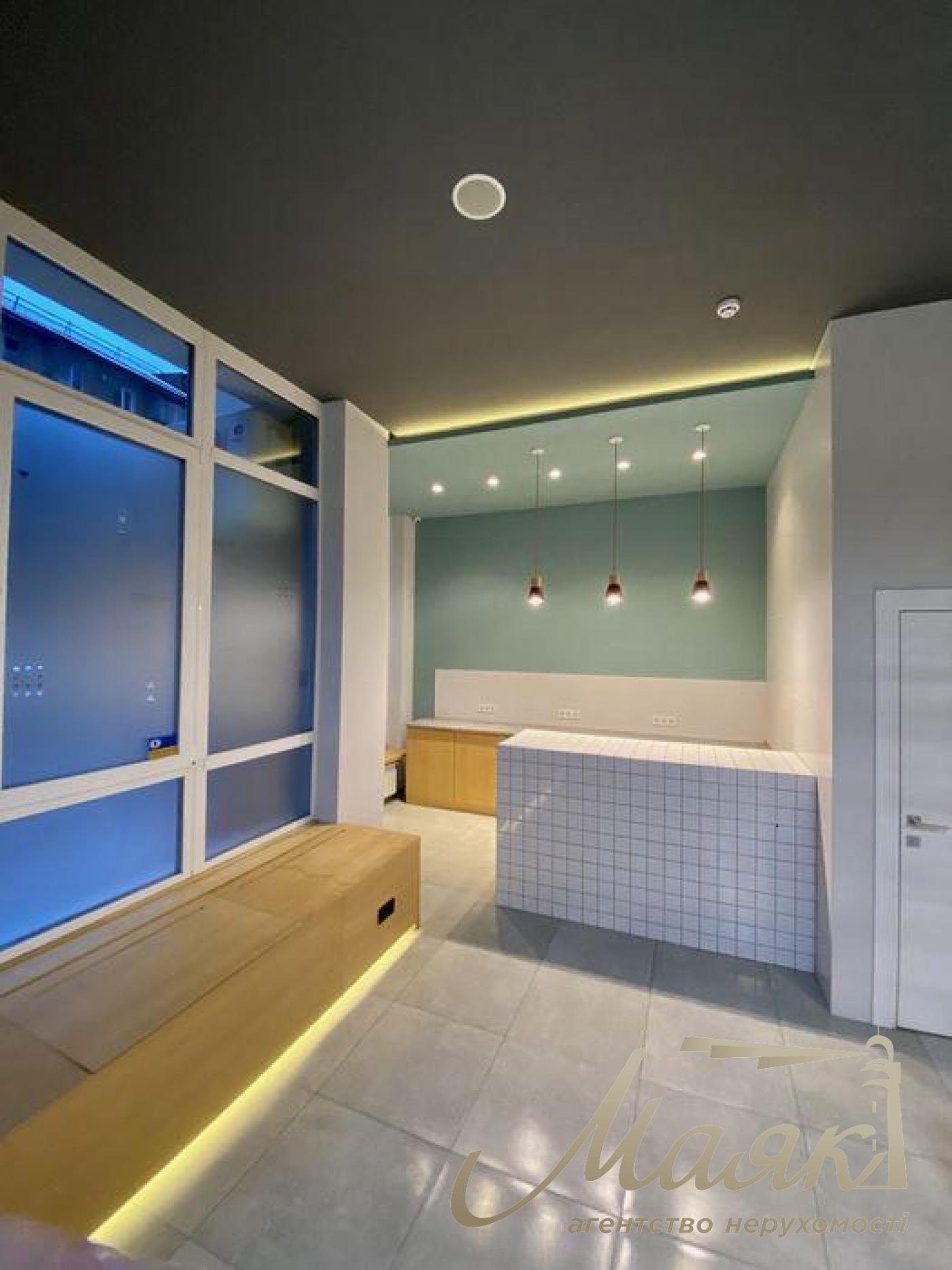 Sale of facade premises (80m2) in the residential complex Soho Residence