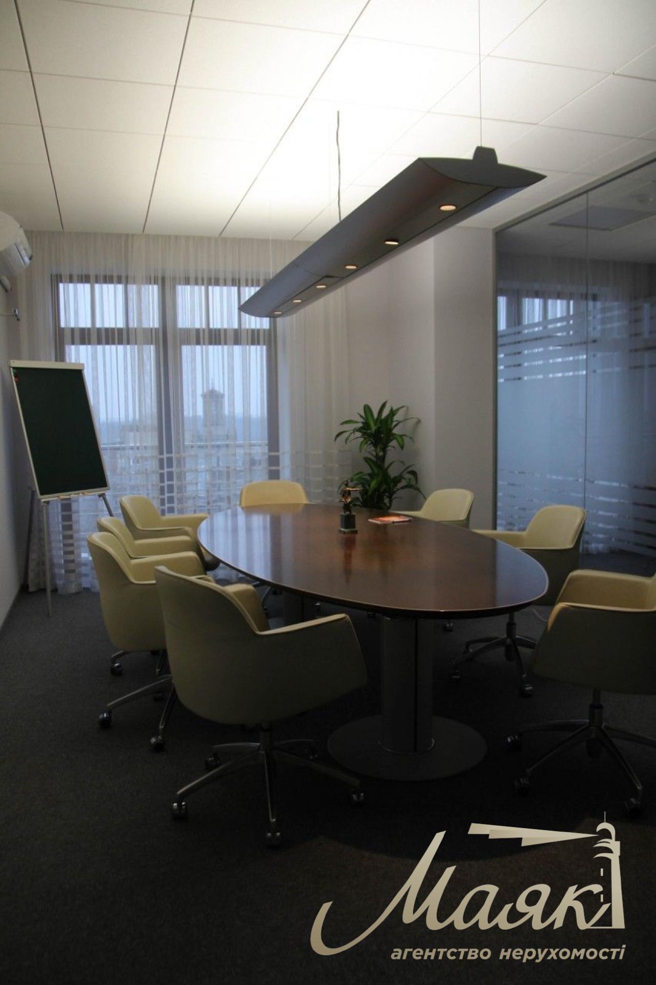 Sale of OSZ on Vladimirskaya st. 61b