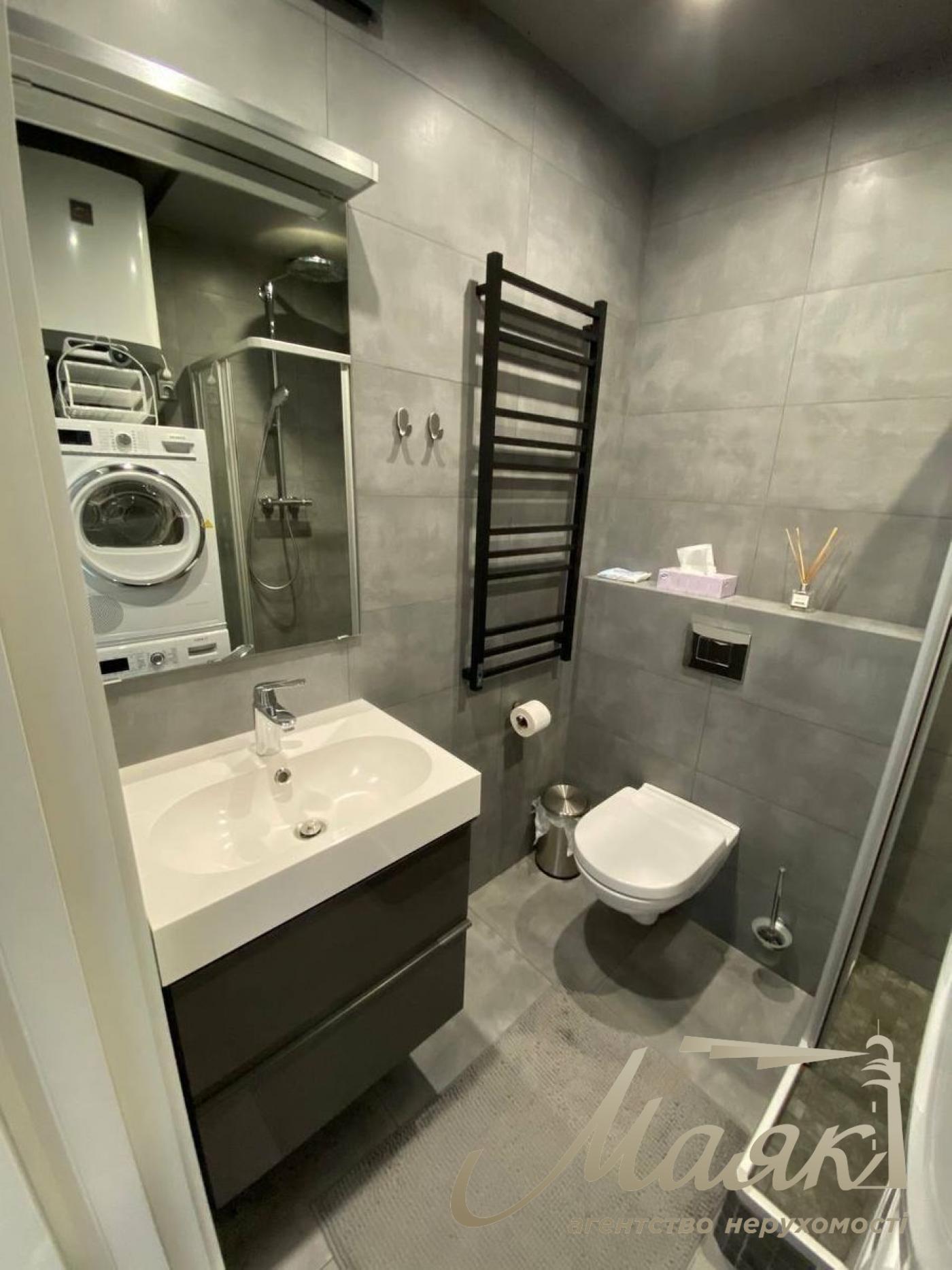 Продаж 4к квартири ЖК Комфорт Таун, вул. Регенераторна